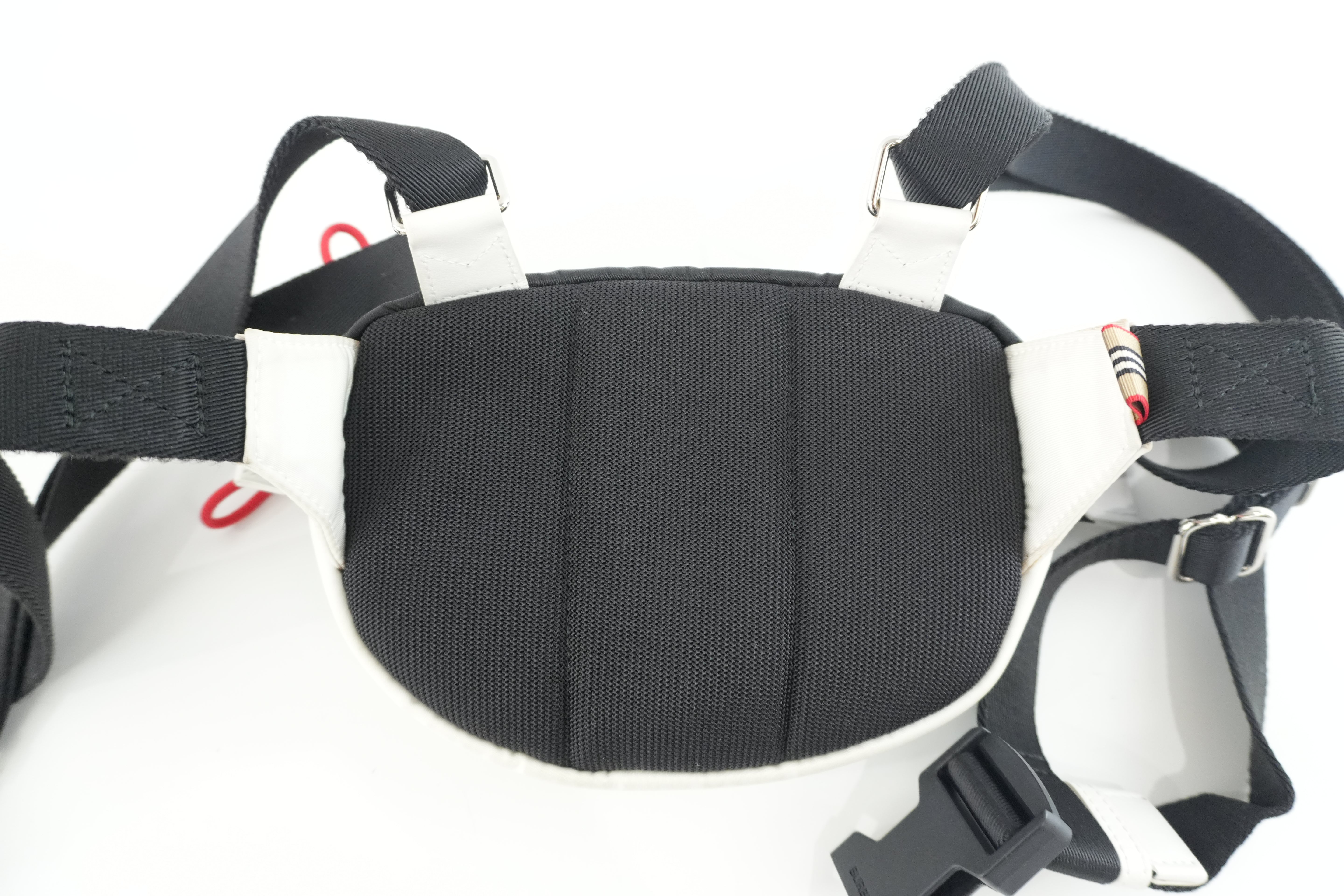 Burberry Bodybag Black Used