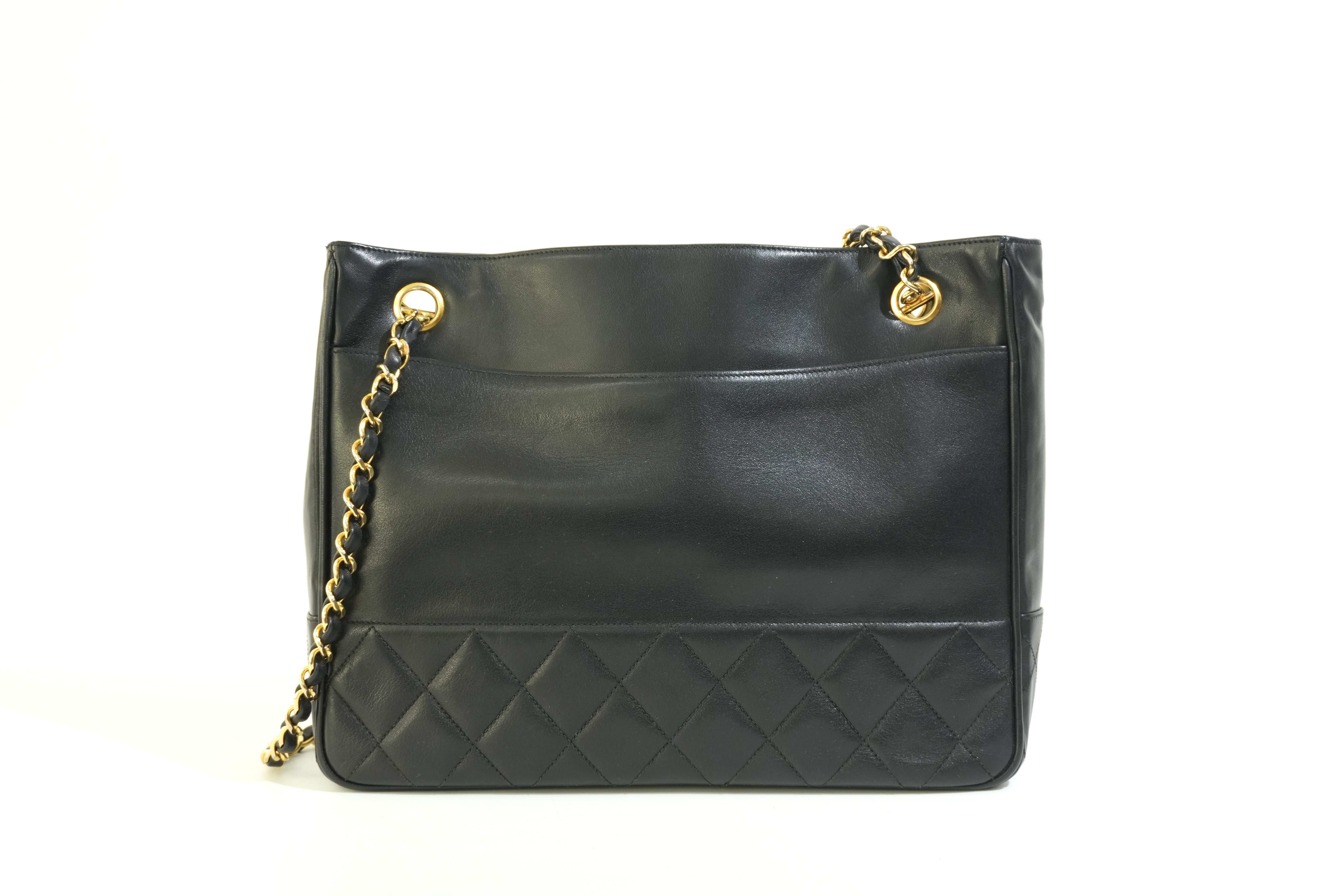 Pre-owned Chanel Lambskin Chain Shoulder Bag Black