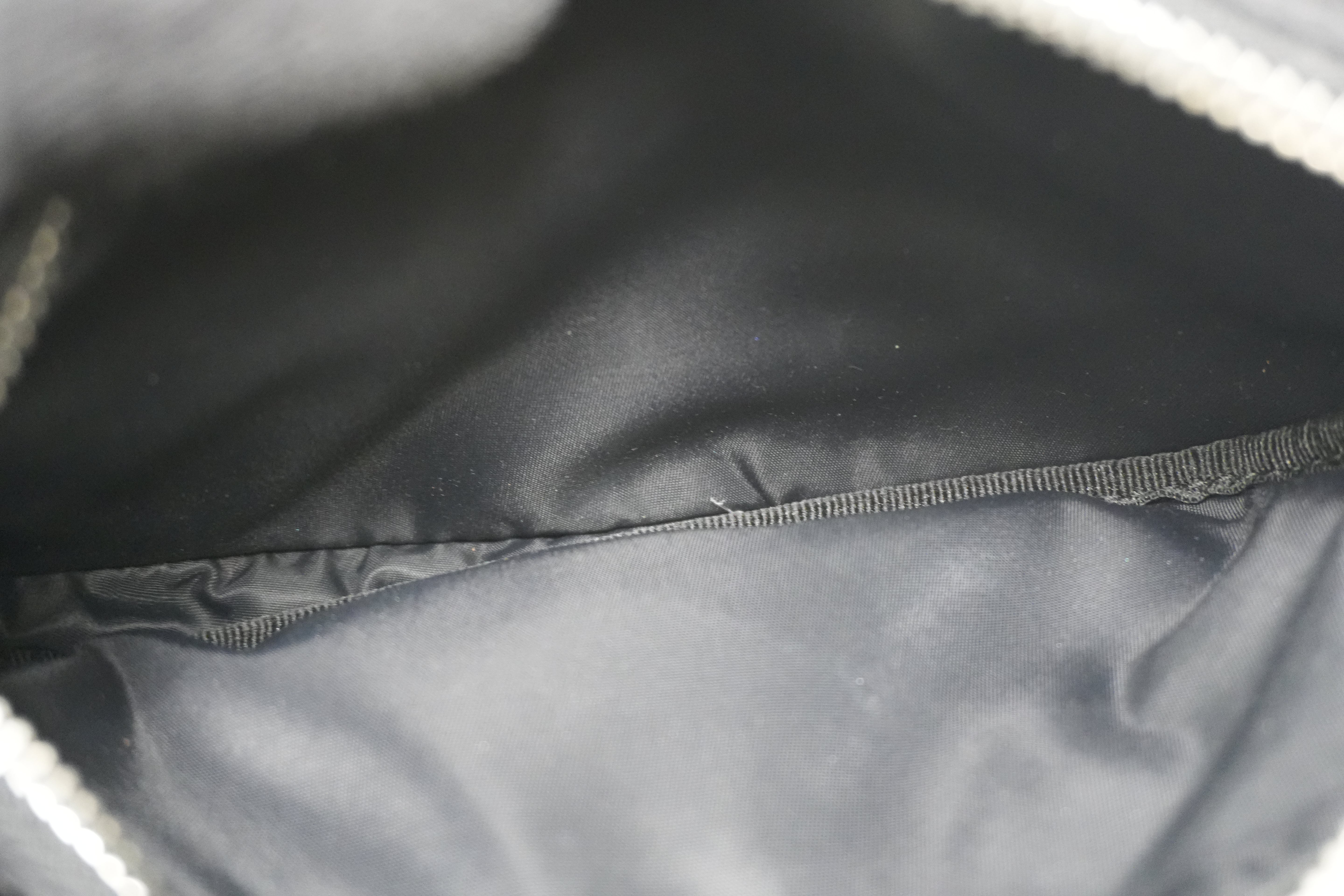 Burberry Bodybag Black Used