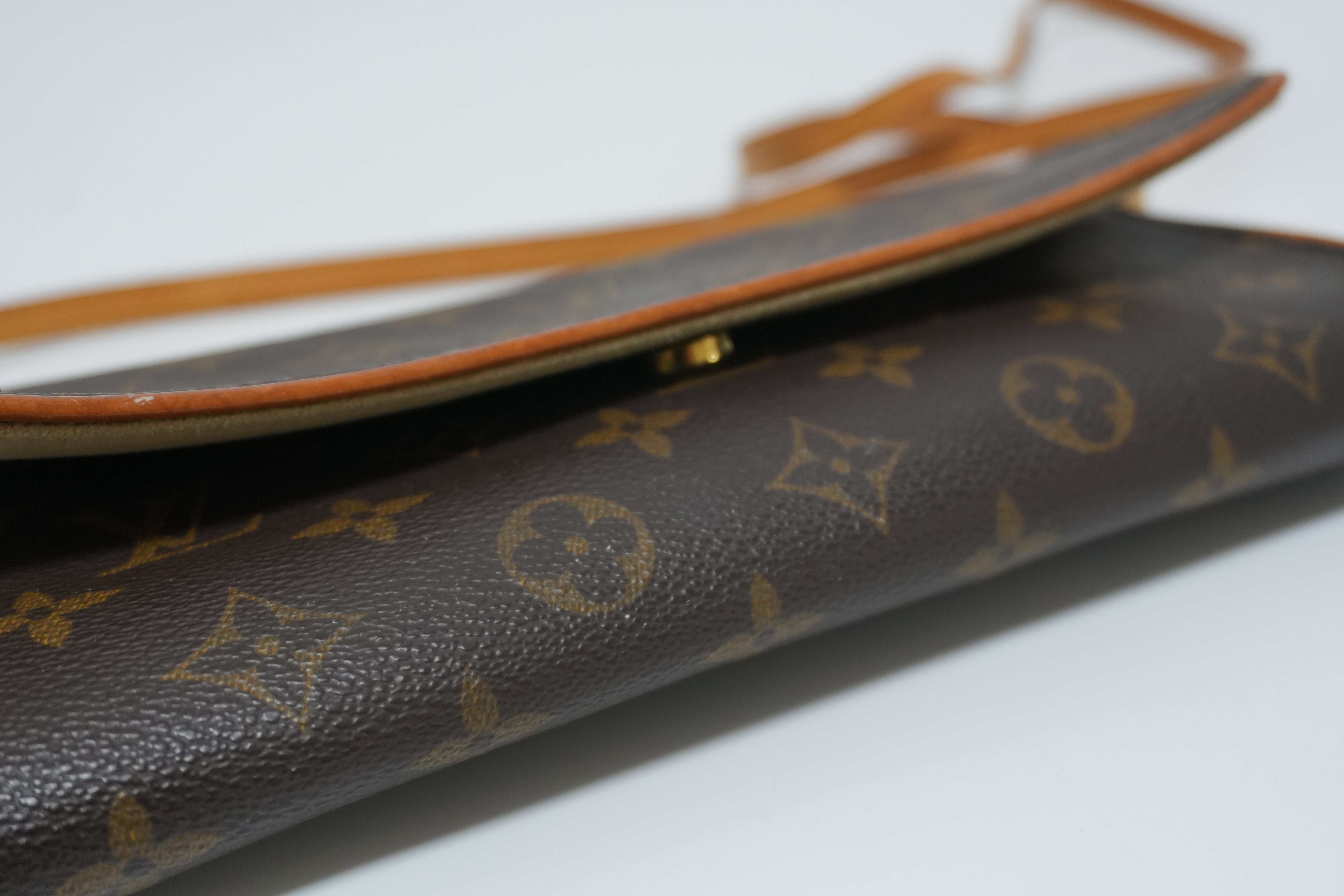 Louis Vuitton Monogram Twin Pochette GM Shoulder Bag Used