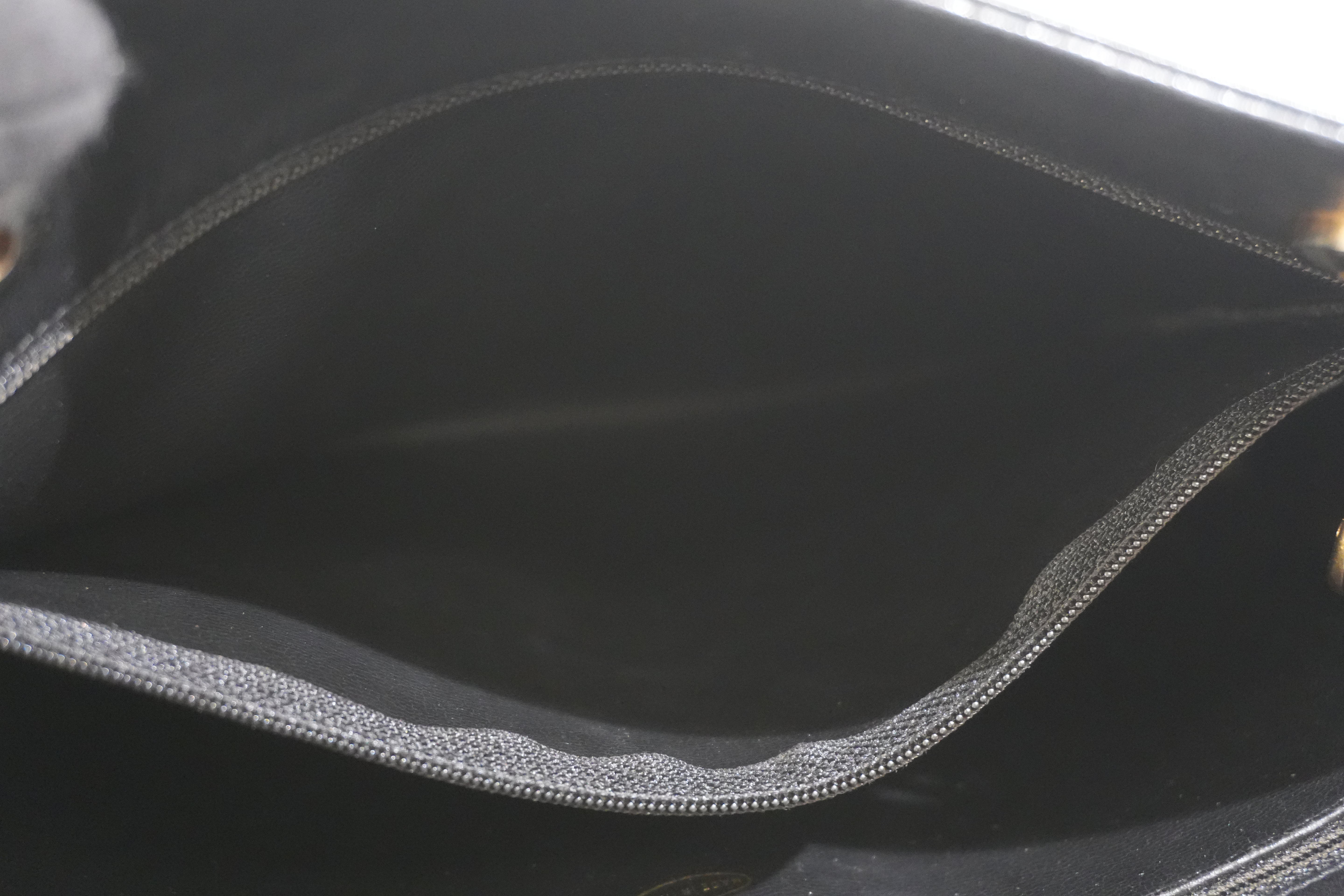 Pre-owned Chanel Lambskin Chain Shoulder Bag Black