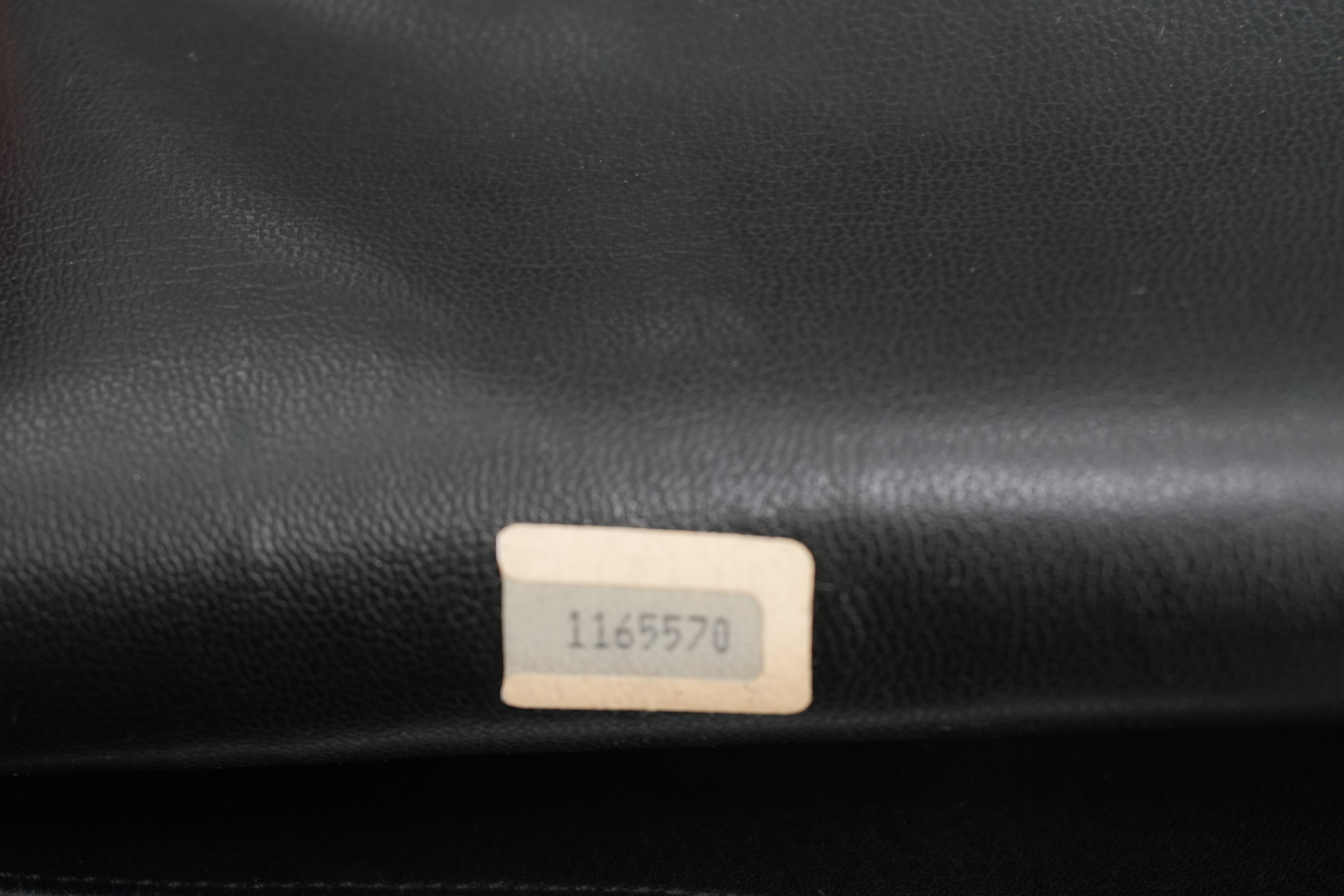 Pre-owned Chanel Lambskin Chain Shoulder Bag Black