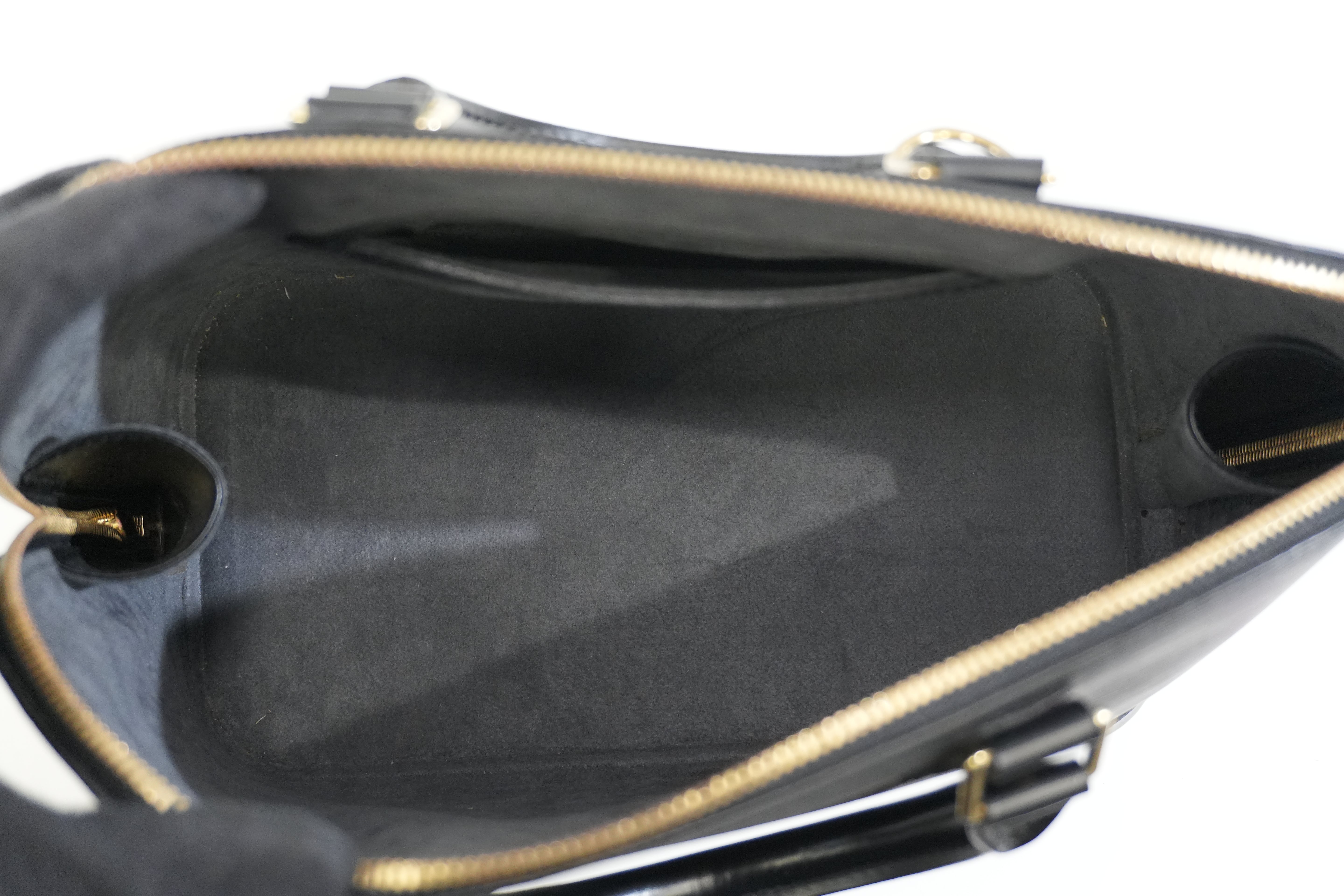 Pre-owned Louis Vuitton Alma PM Handbag Black
