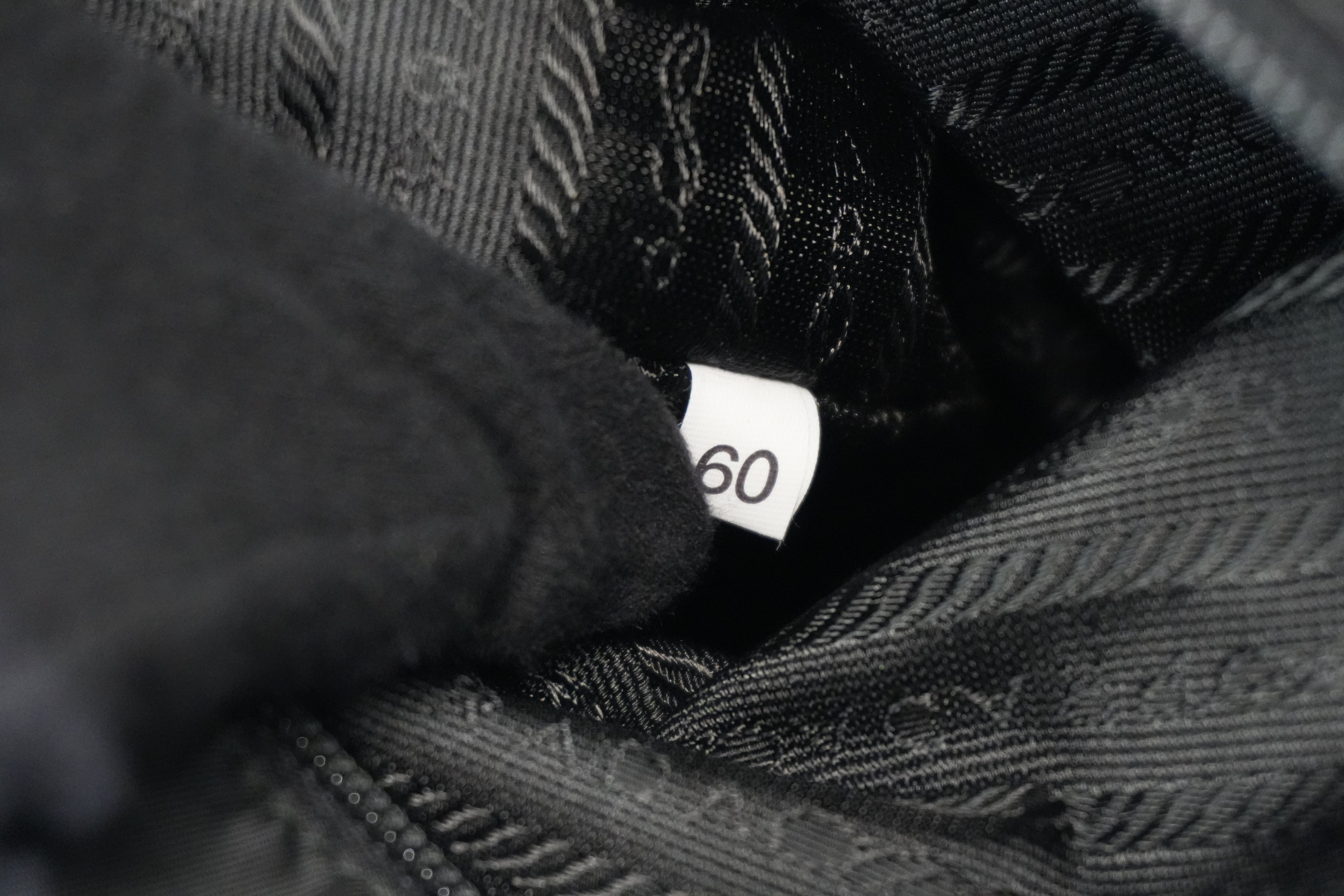 Pre-owned Prada Chain Shoulder Bag Black