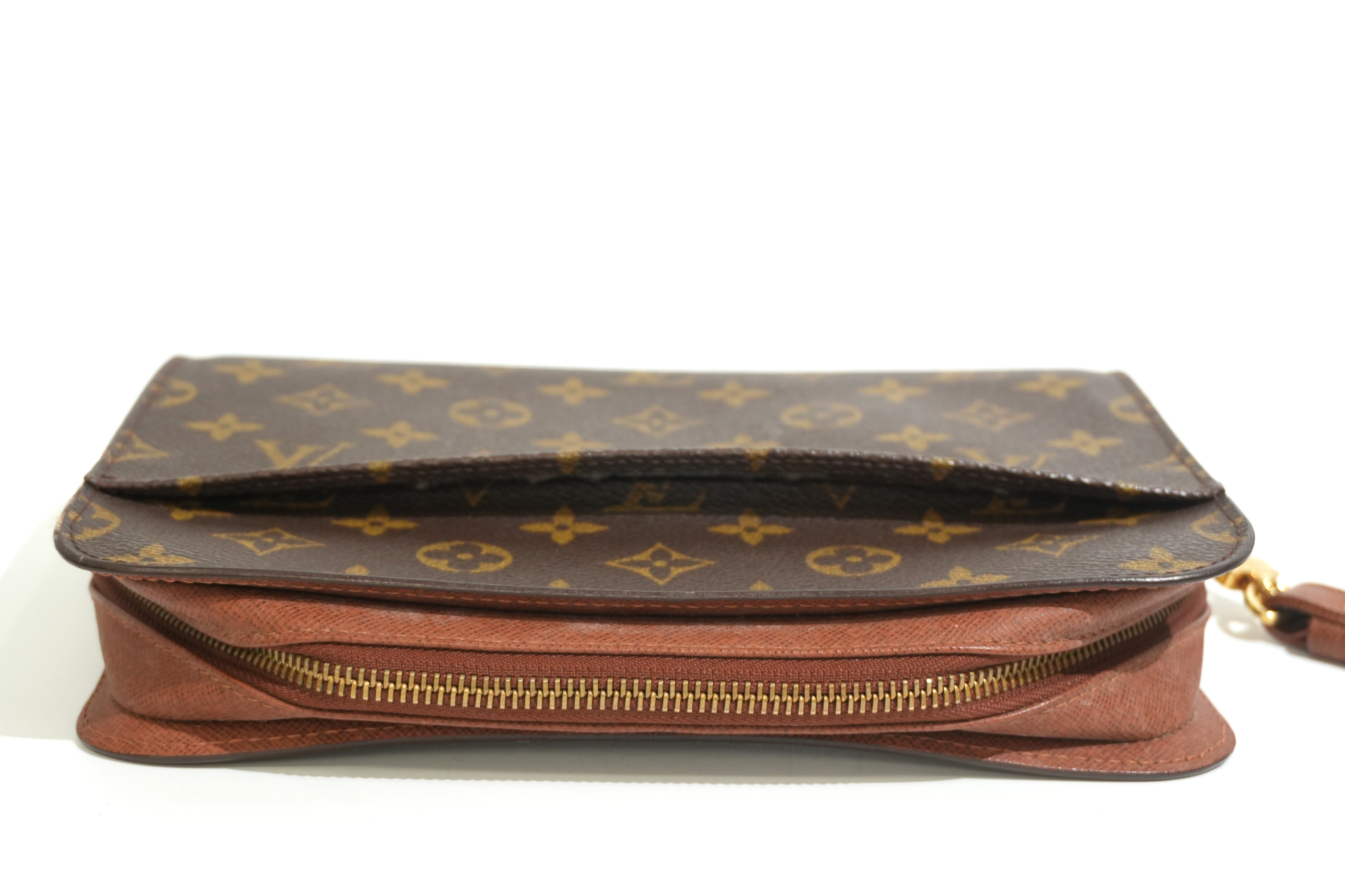 Pre-owned Louis Vuitton Monogram Orsay Clutch