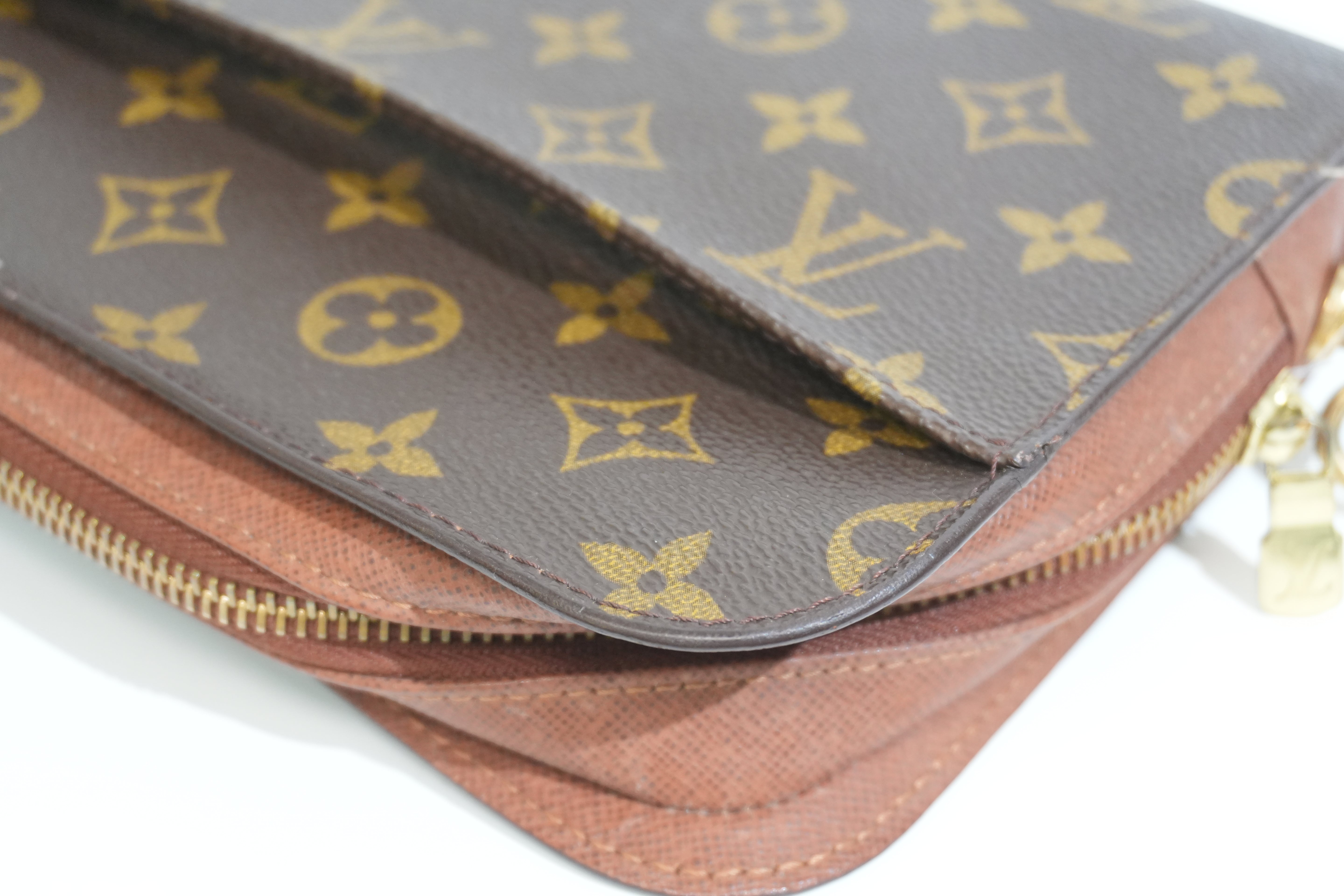 Pre-owned Louis Vuitton Monogram Orsay Clutch