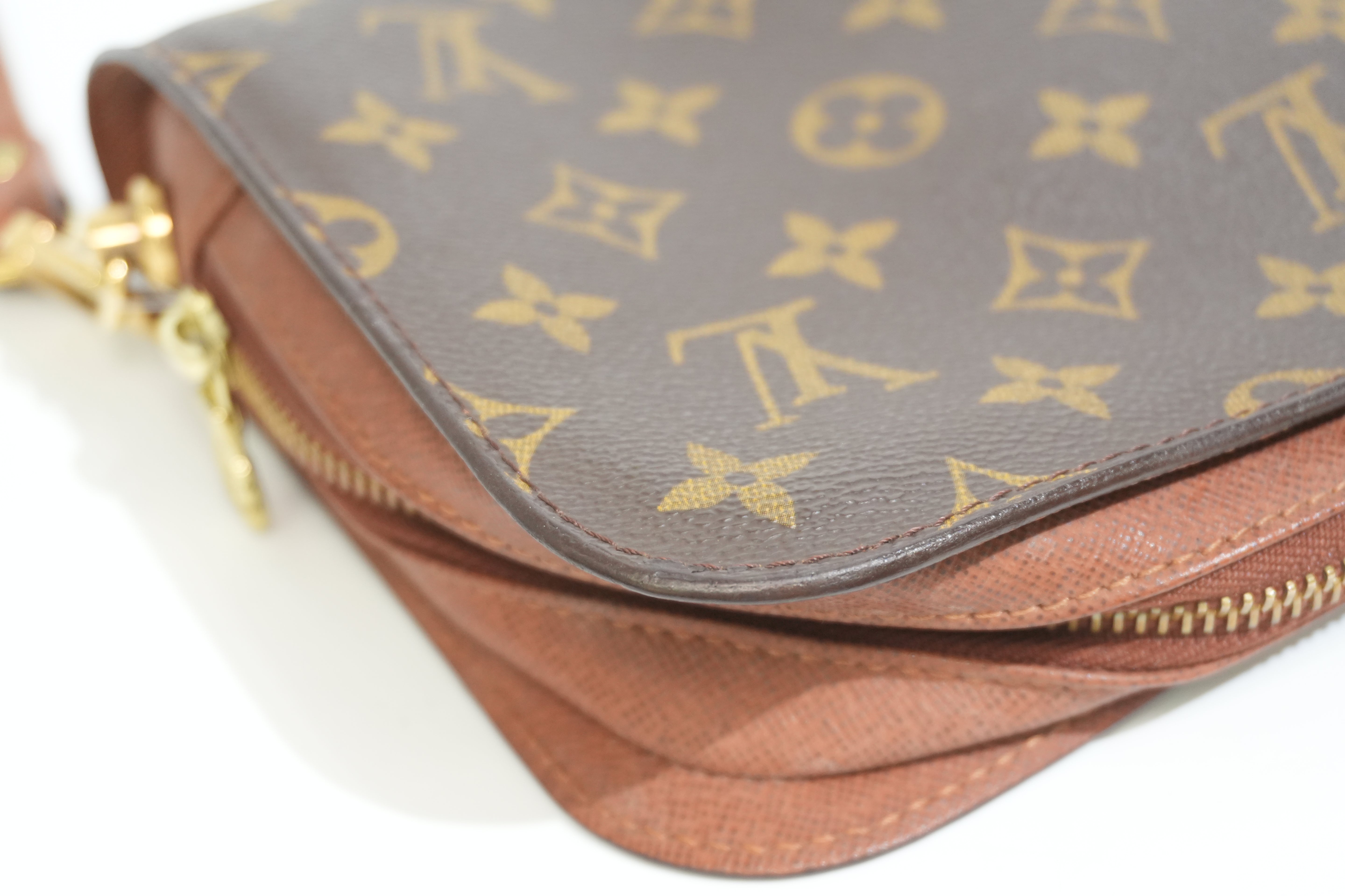 Pre-owned Louis Vuitton Monogram Orsay Clutch