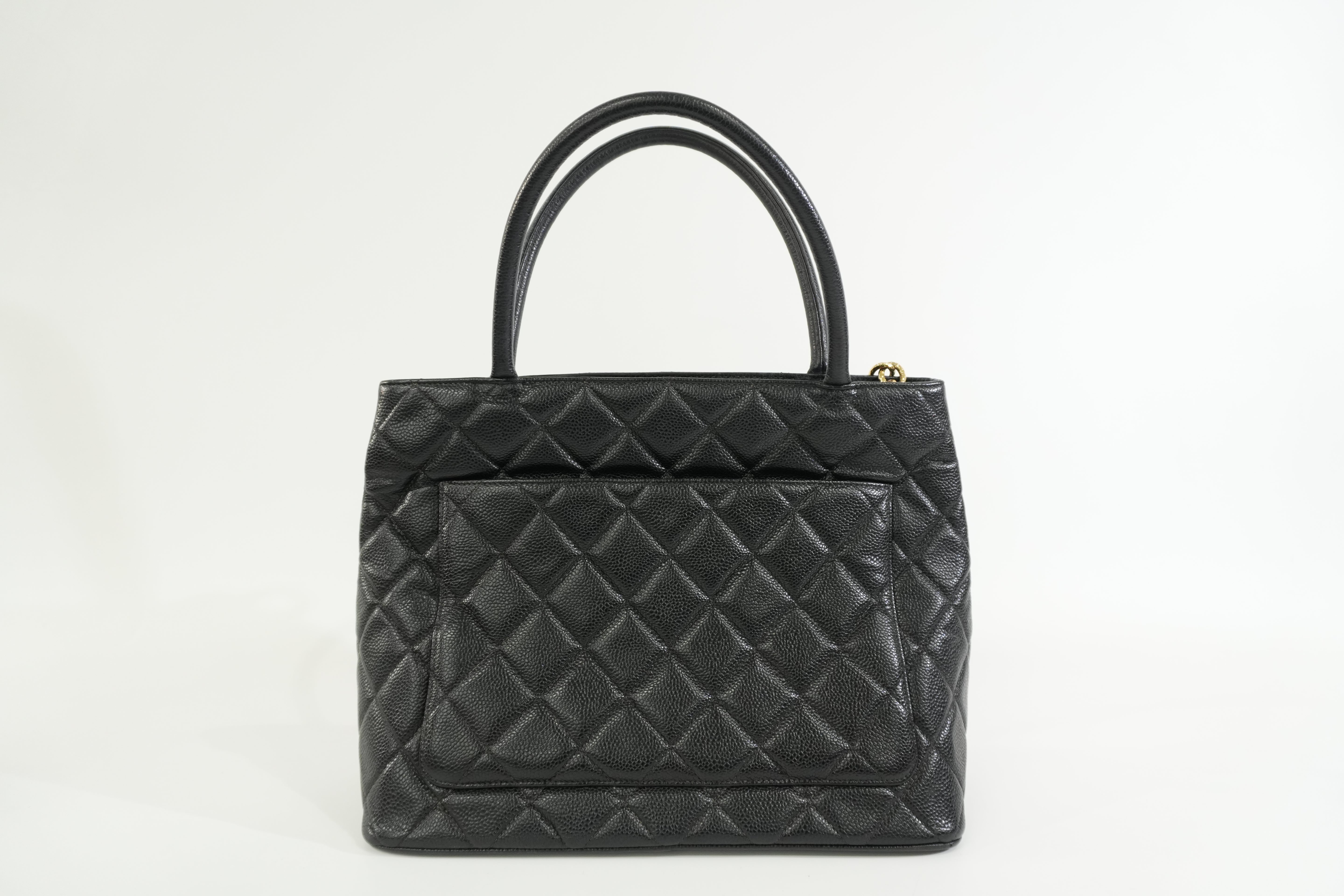 Pre-owned Chanel Medallion Tote Bag Black Gold Hardware