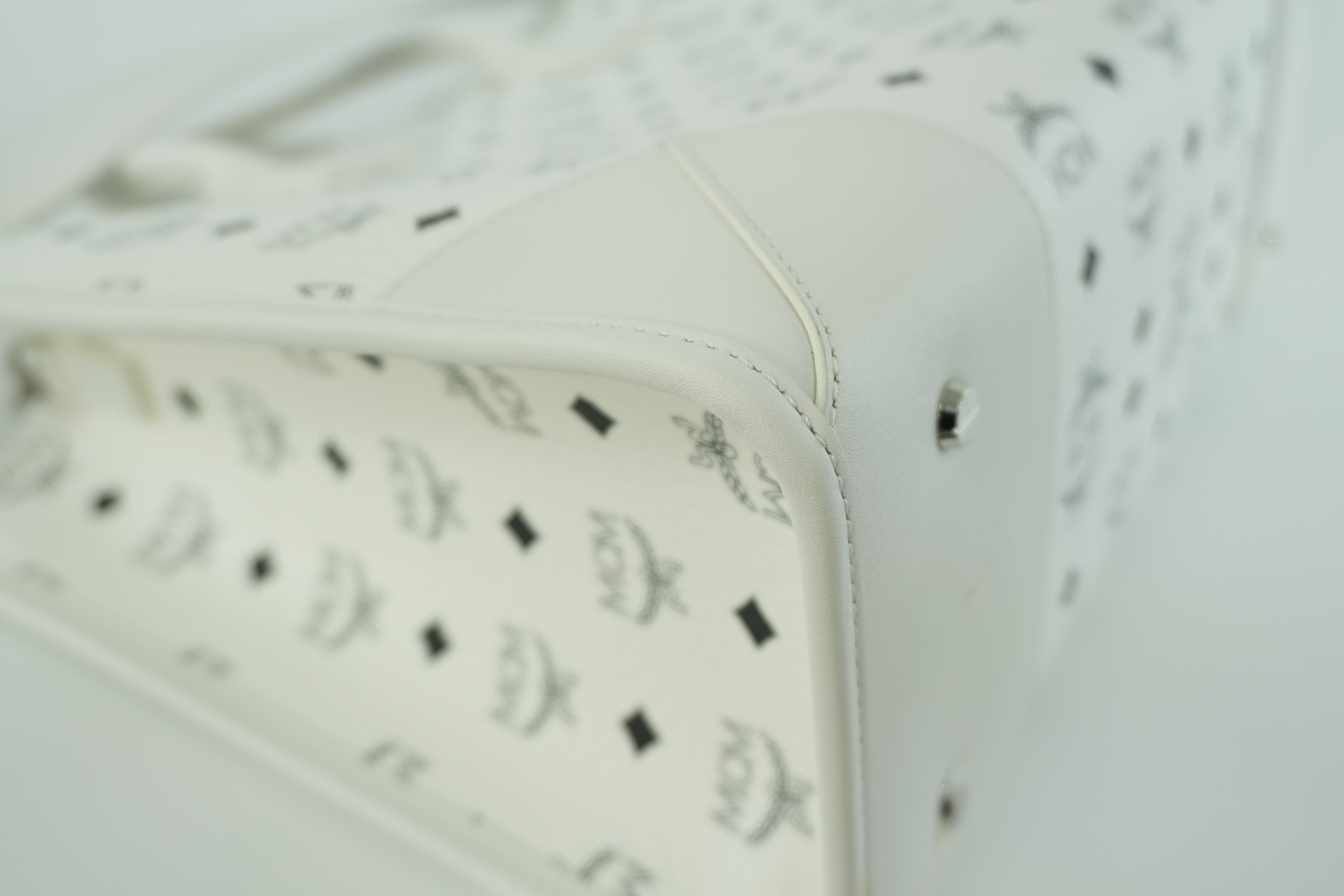 MCM Two Way Tote Bag White Used