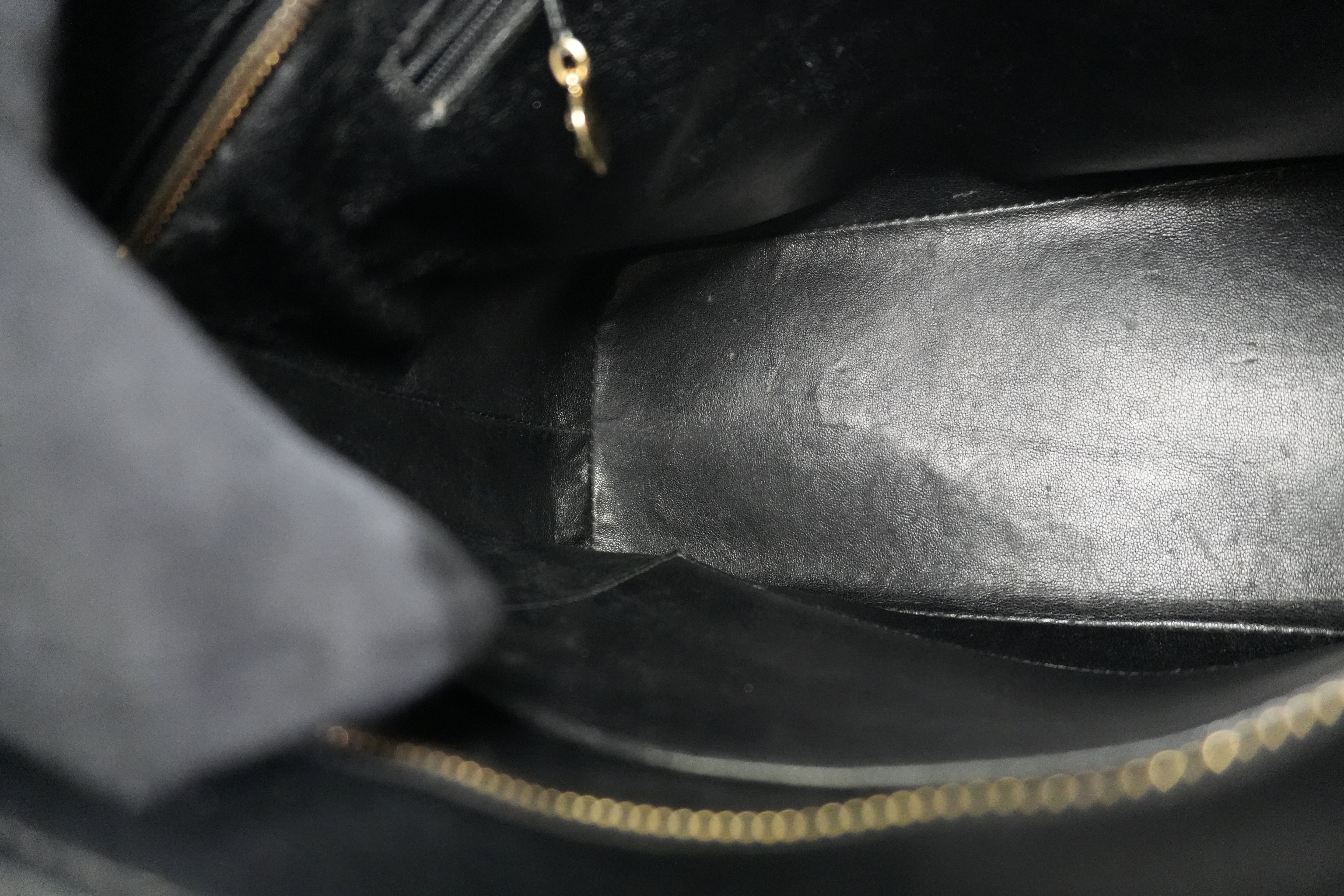 Pre-owned Chanel Medallion Tote Bag Black Gold Hardware