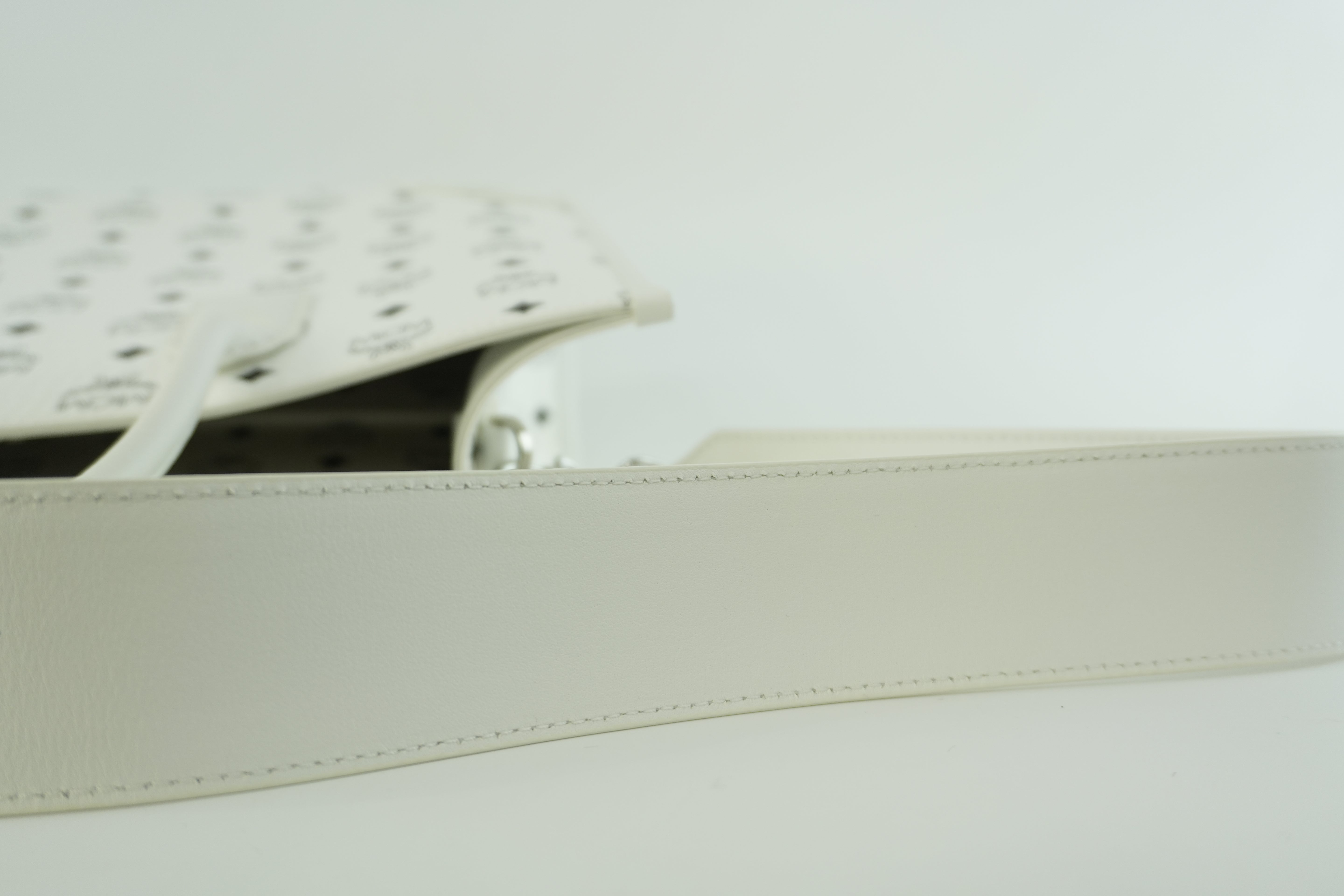 MCM Two Way Tote Bag White Used