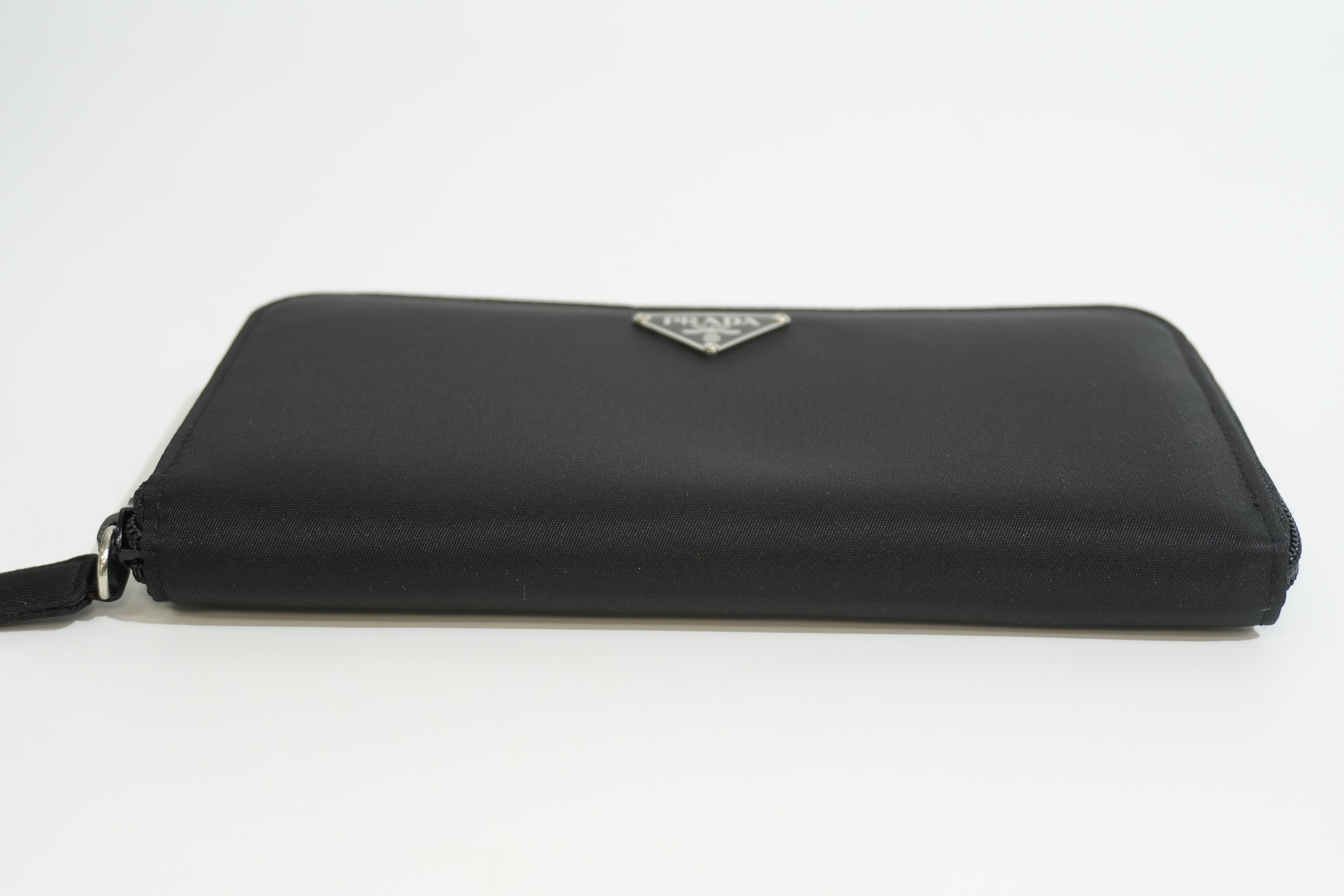 Pre-owned Prada Nylon Zippy Long Wallet Black