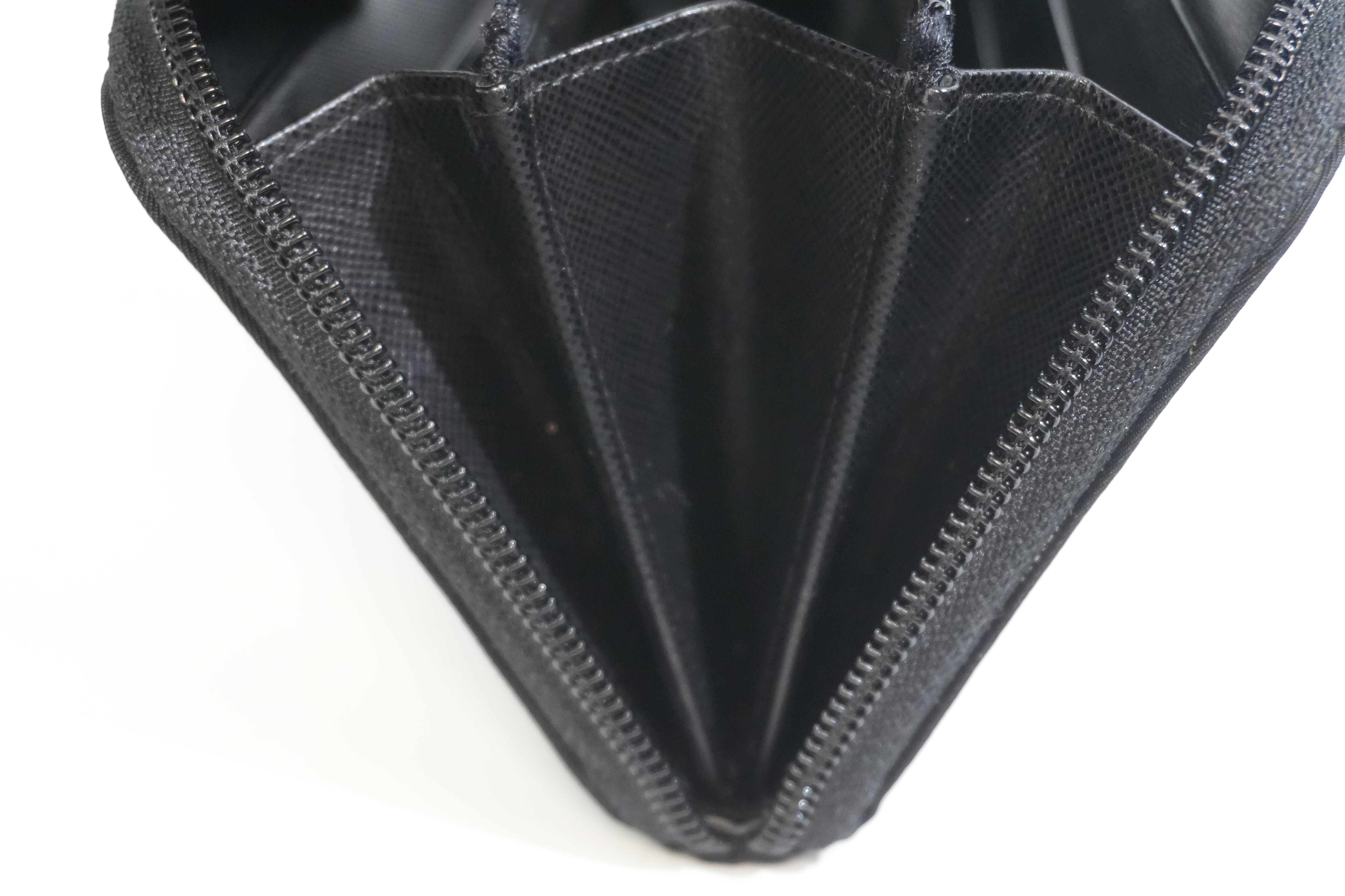Pre-owned Prada Nylon Zippy Long Wallet Black