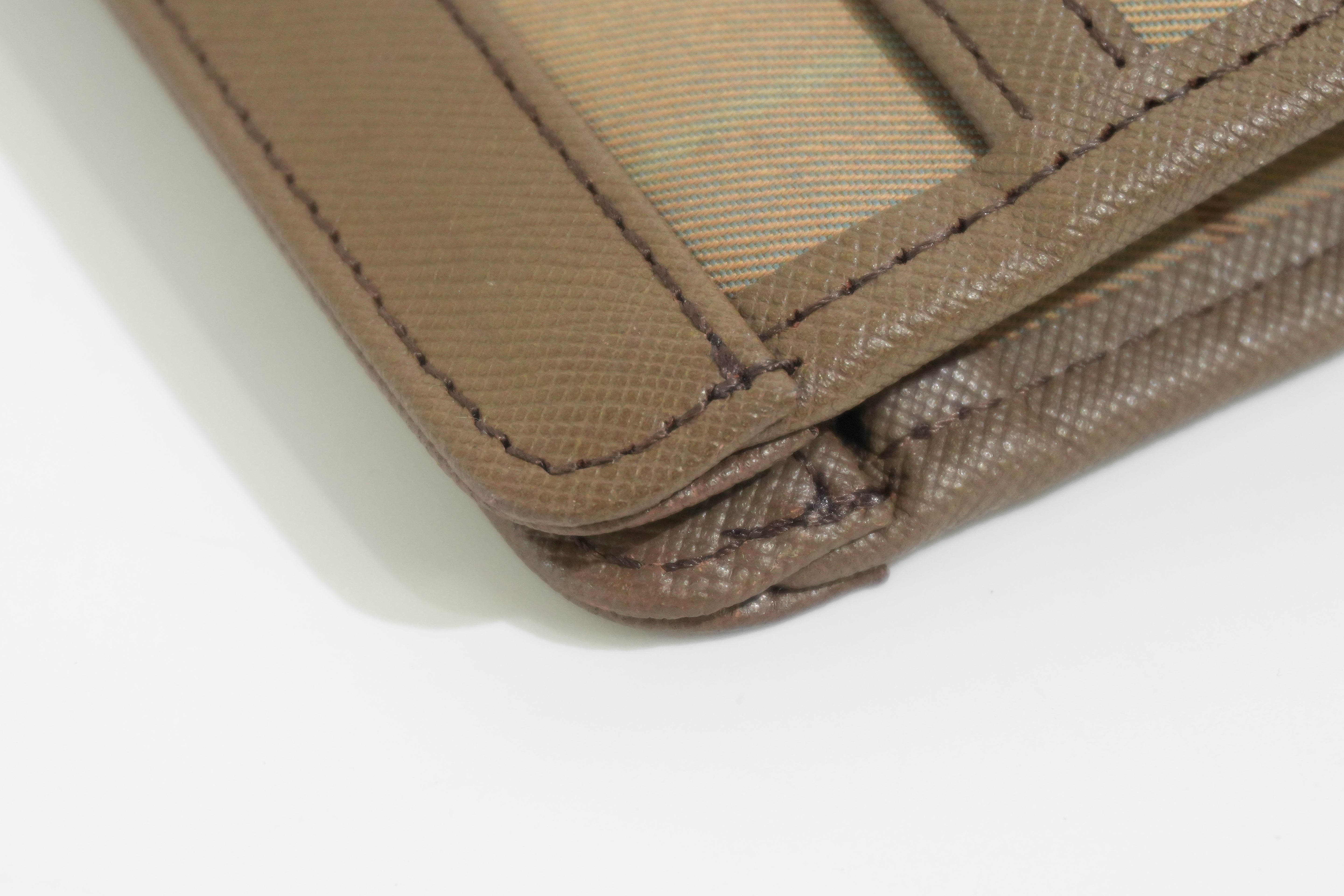 Pre-owned Burberry Nova Check Clutch Bag Green