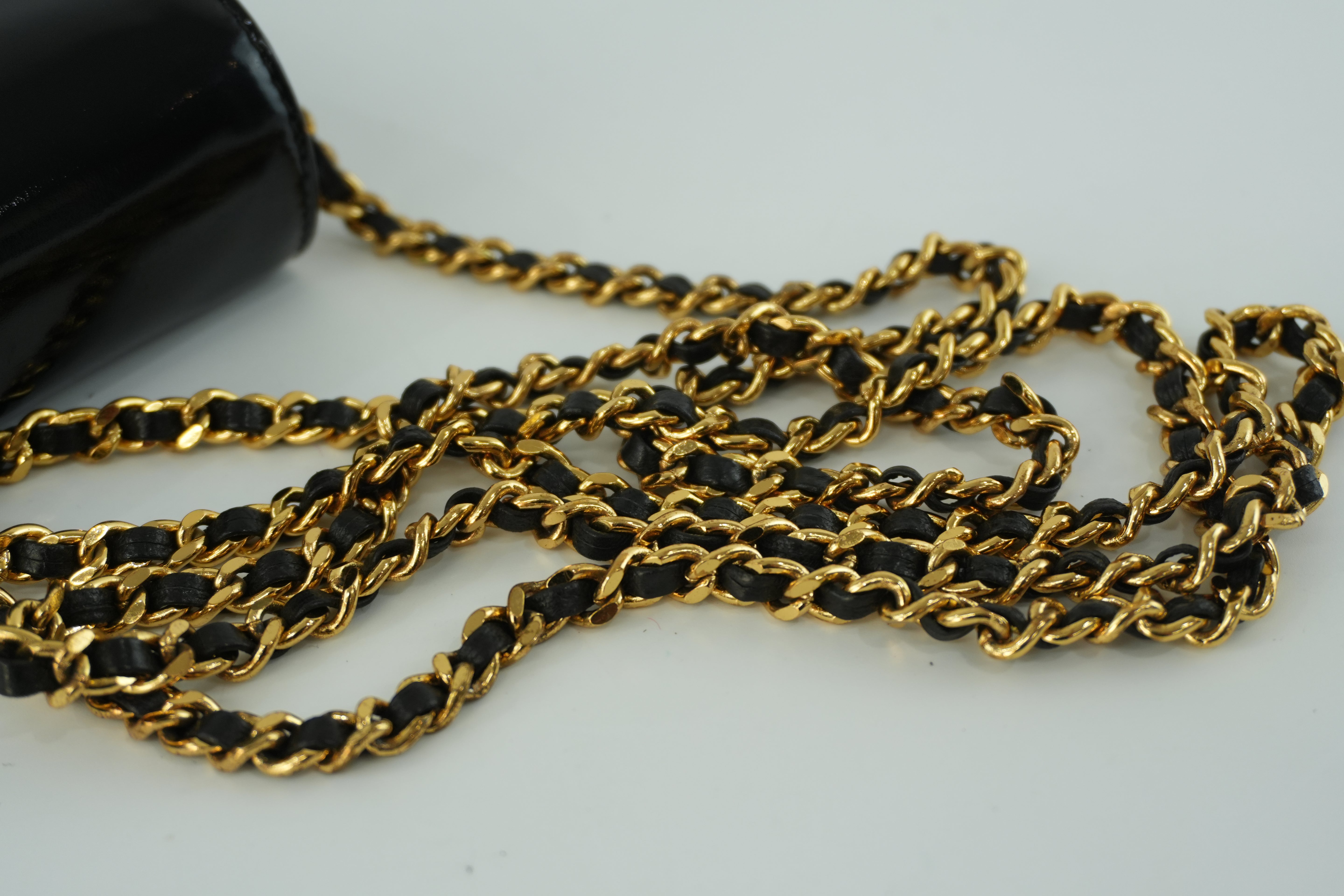 Chanel Coco Mark Chain Shoulder Bag Black Used