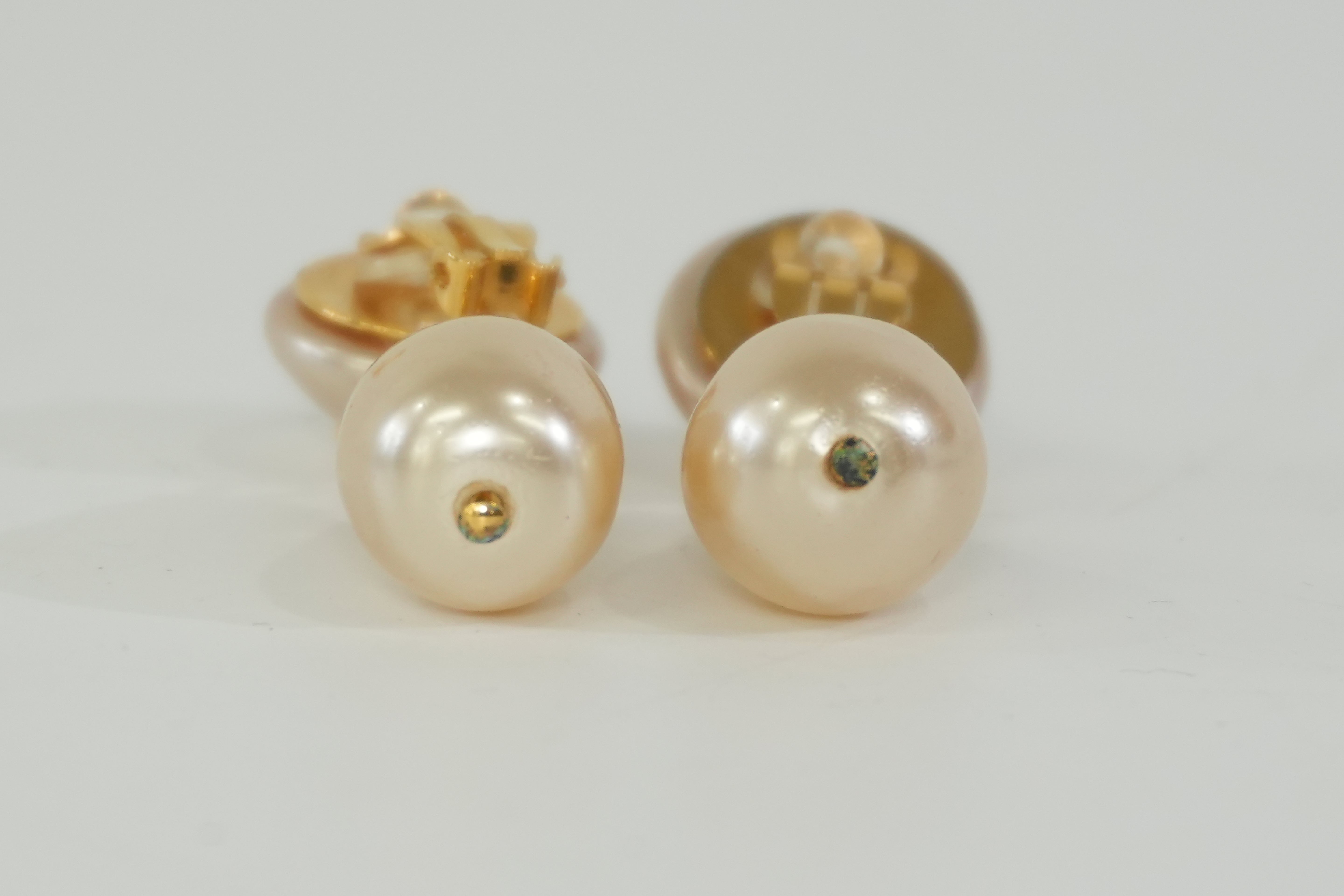 Pre-owned Chanel Pearl Clip on Earrings