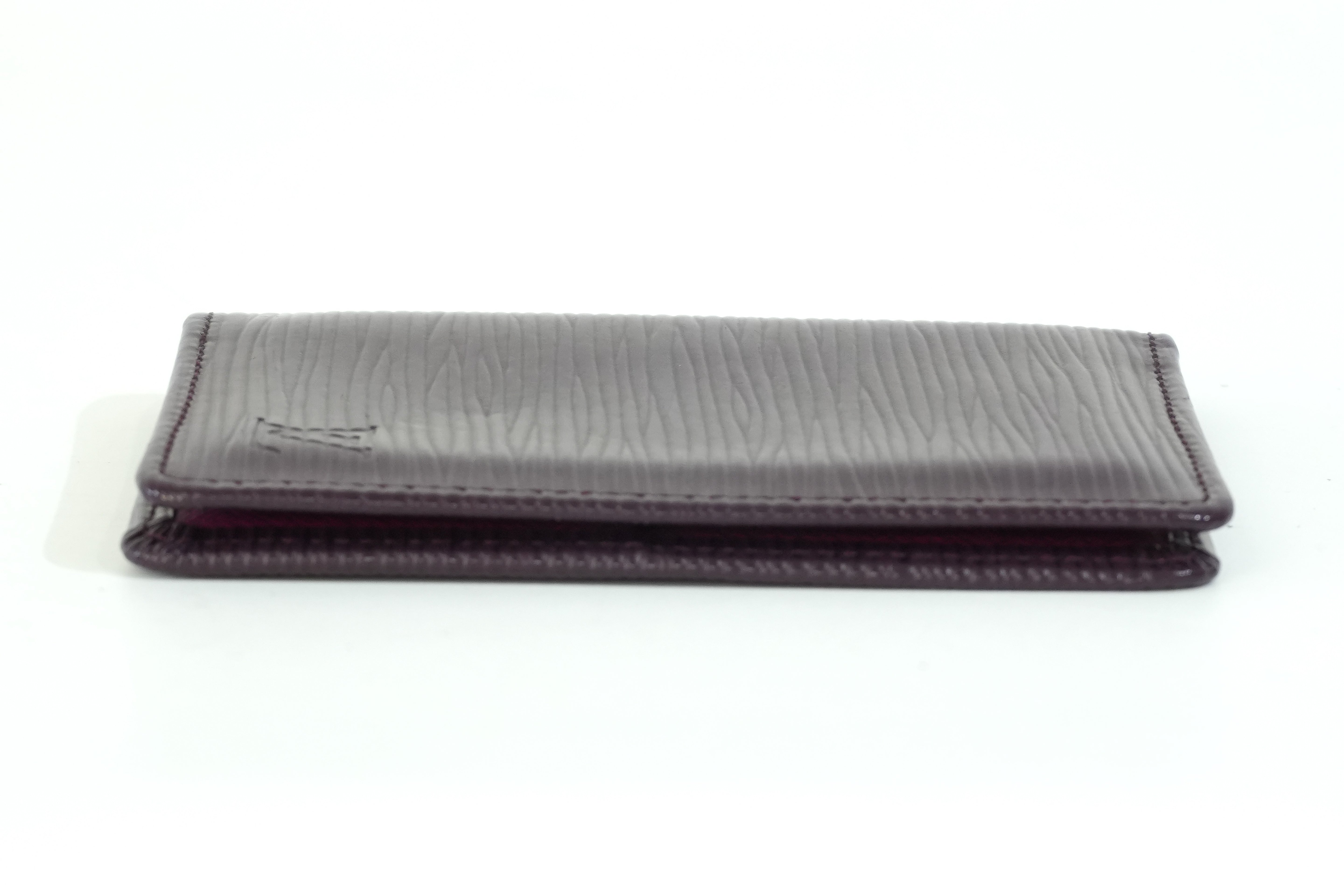 Pre-owned Louis Vuitton Epi Card Holder Purple