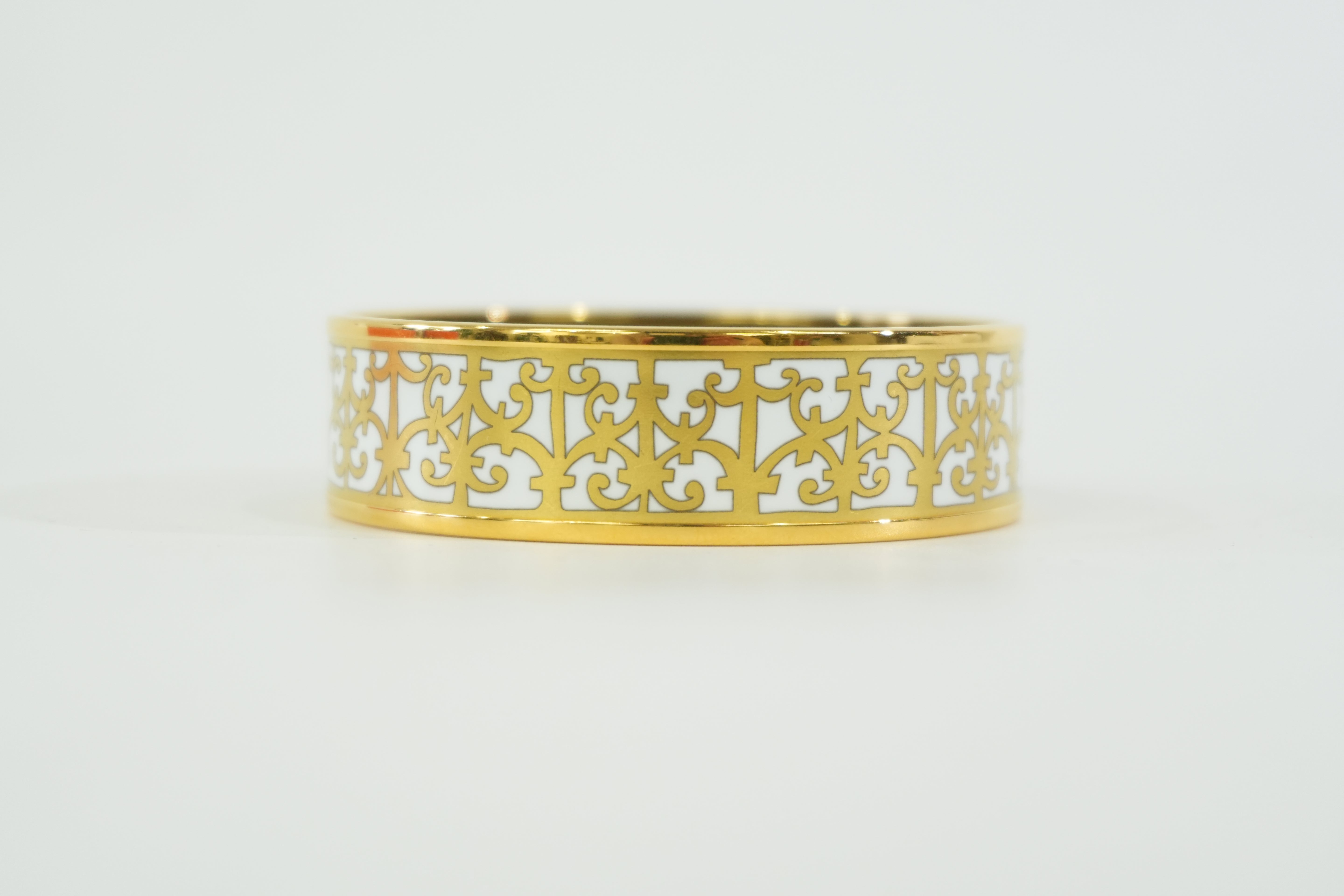 Pre-owned Hermes Bangle Gold