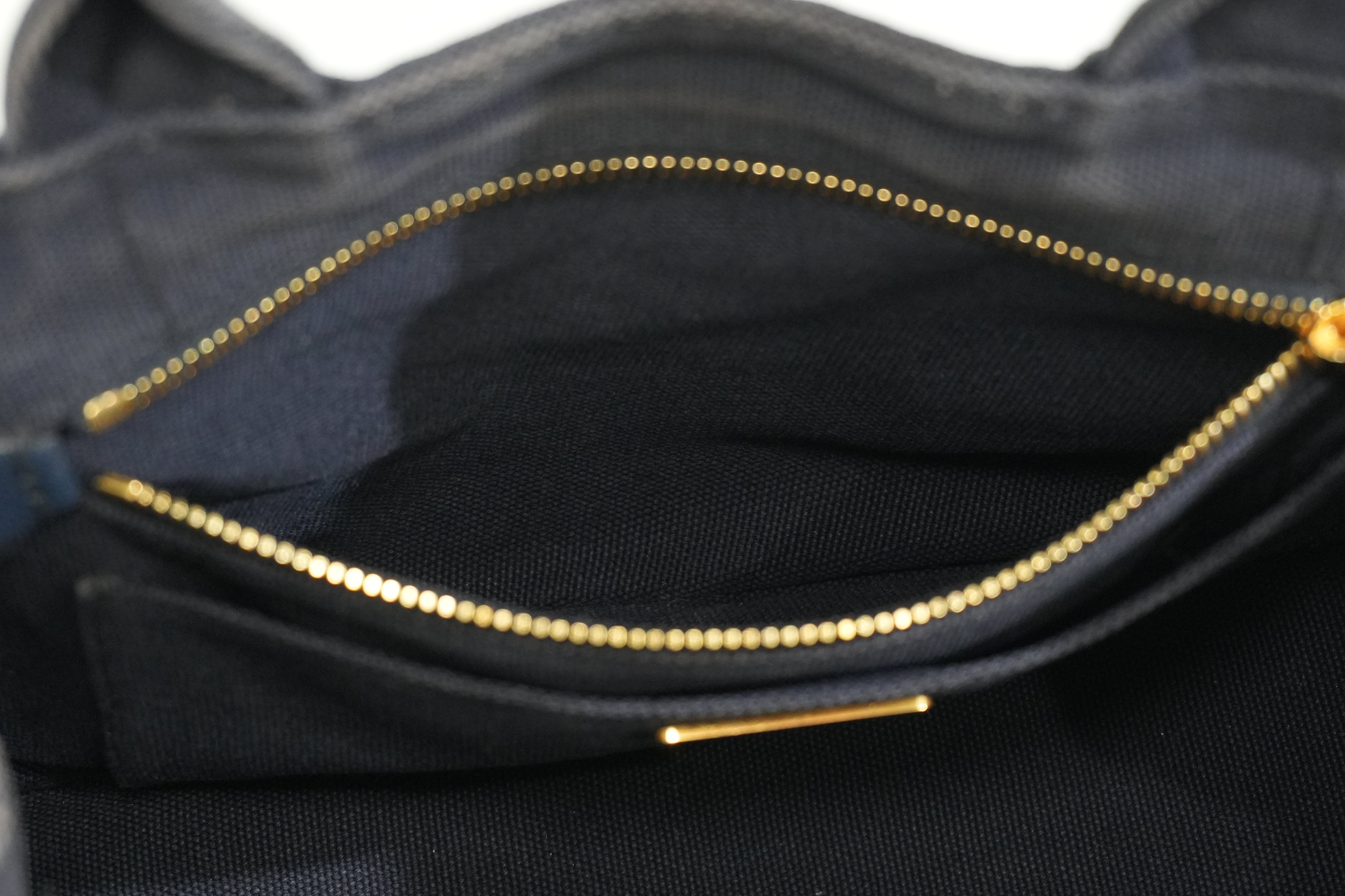 Pre-owned Prada Two Way Canapa Shoulder Navy Blue