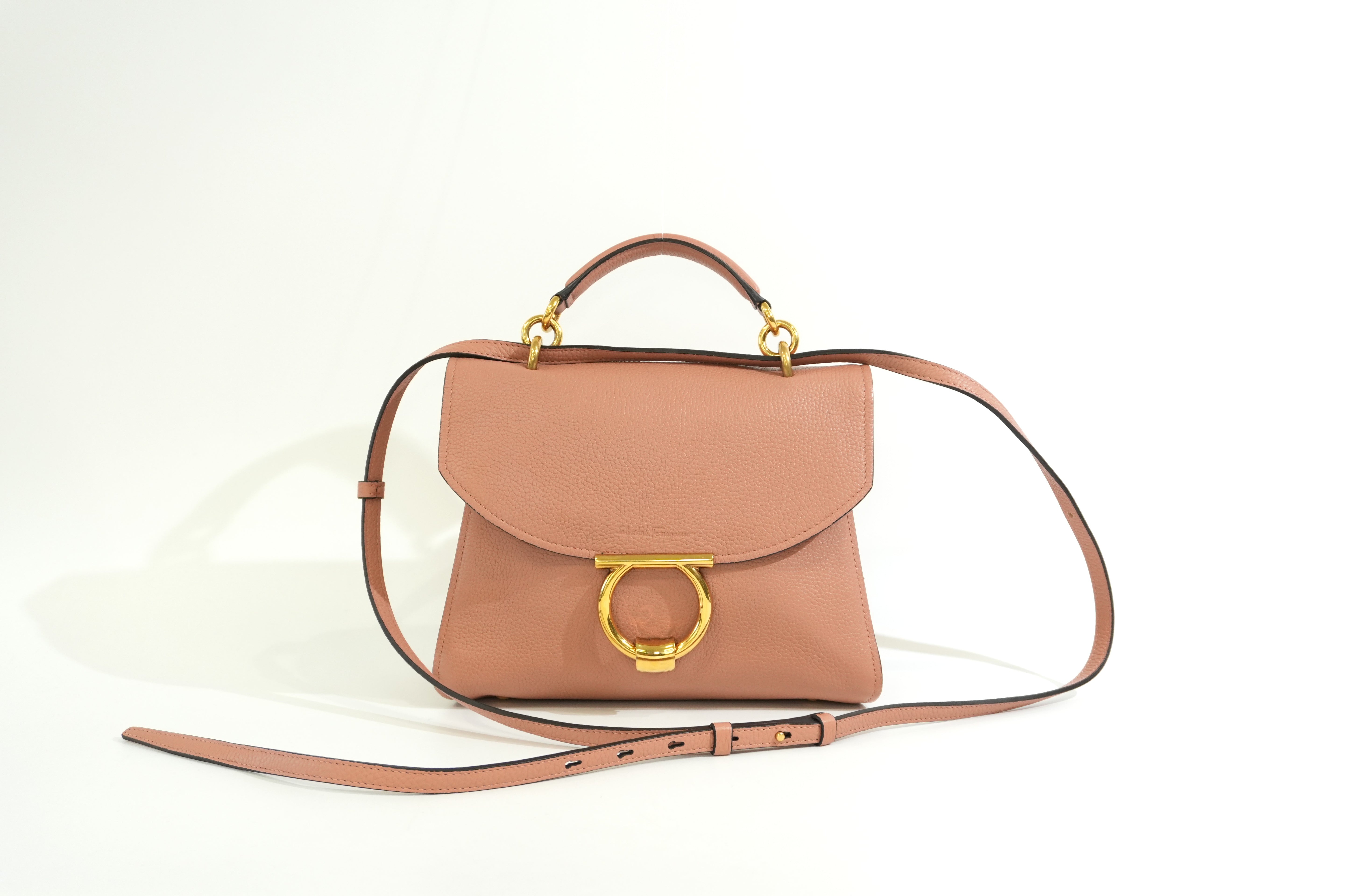 Pre-owned Ferragamo Two Way Shoulder Bag Salmon Pink