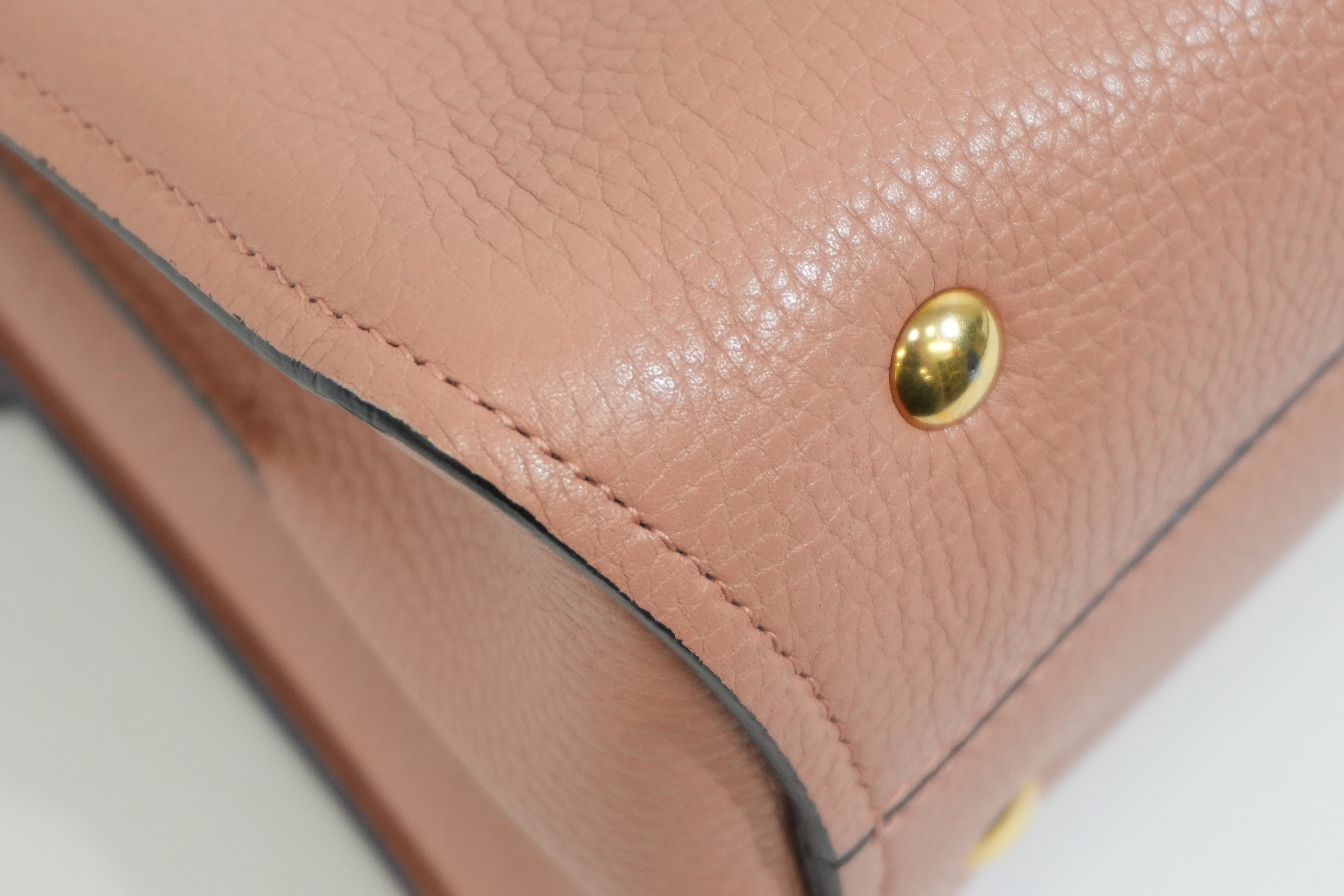 Pre-owned Ferragamo Two Way Shoulder Bag Salmon Pink