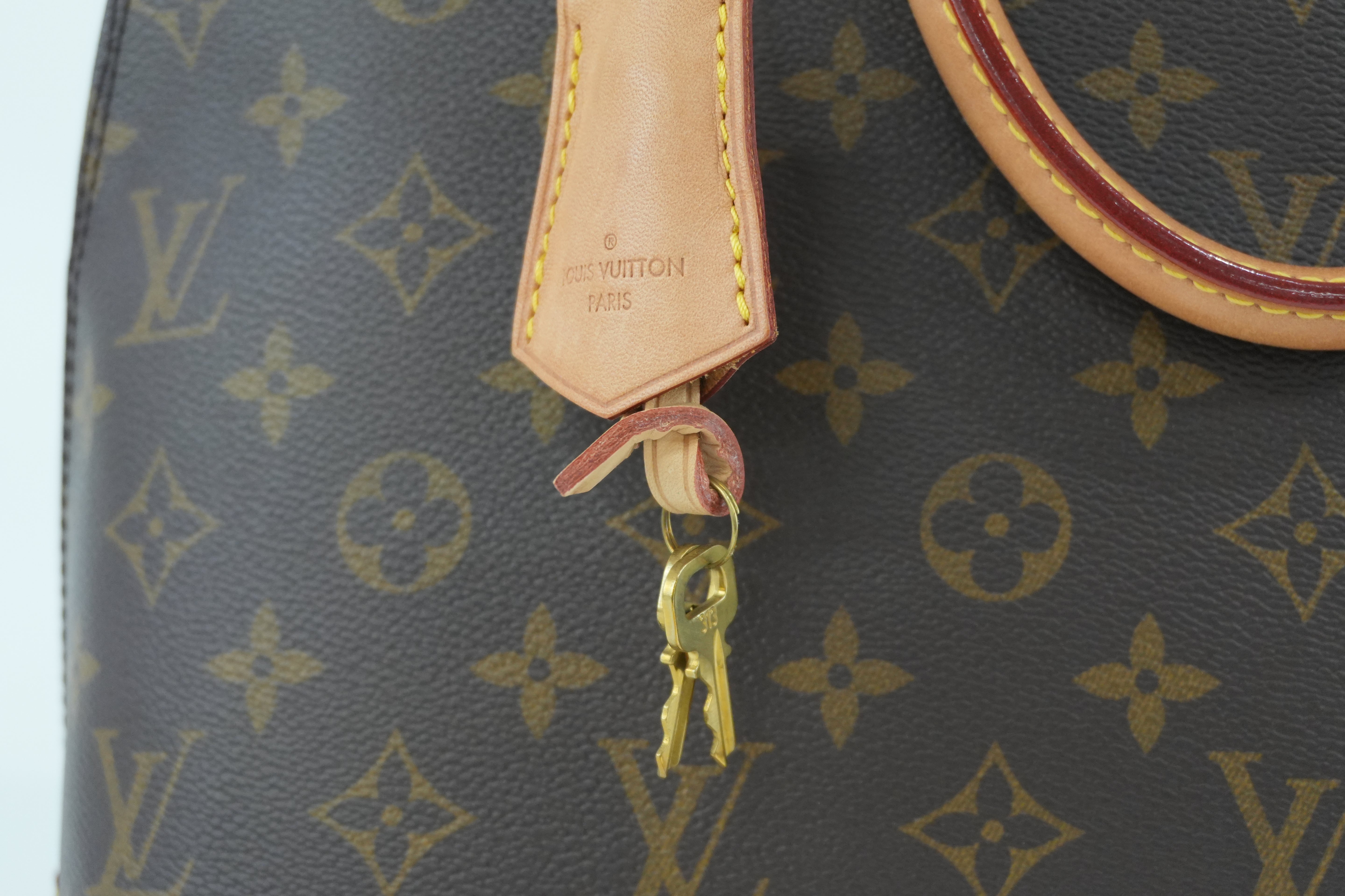 Louis Vuitton Monogram Alma PM Handbag Used