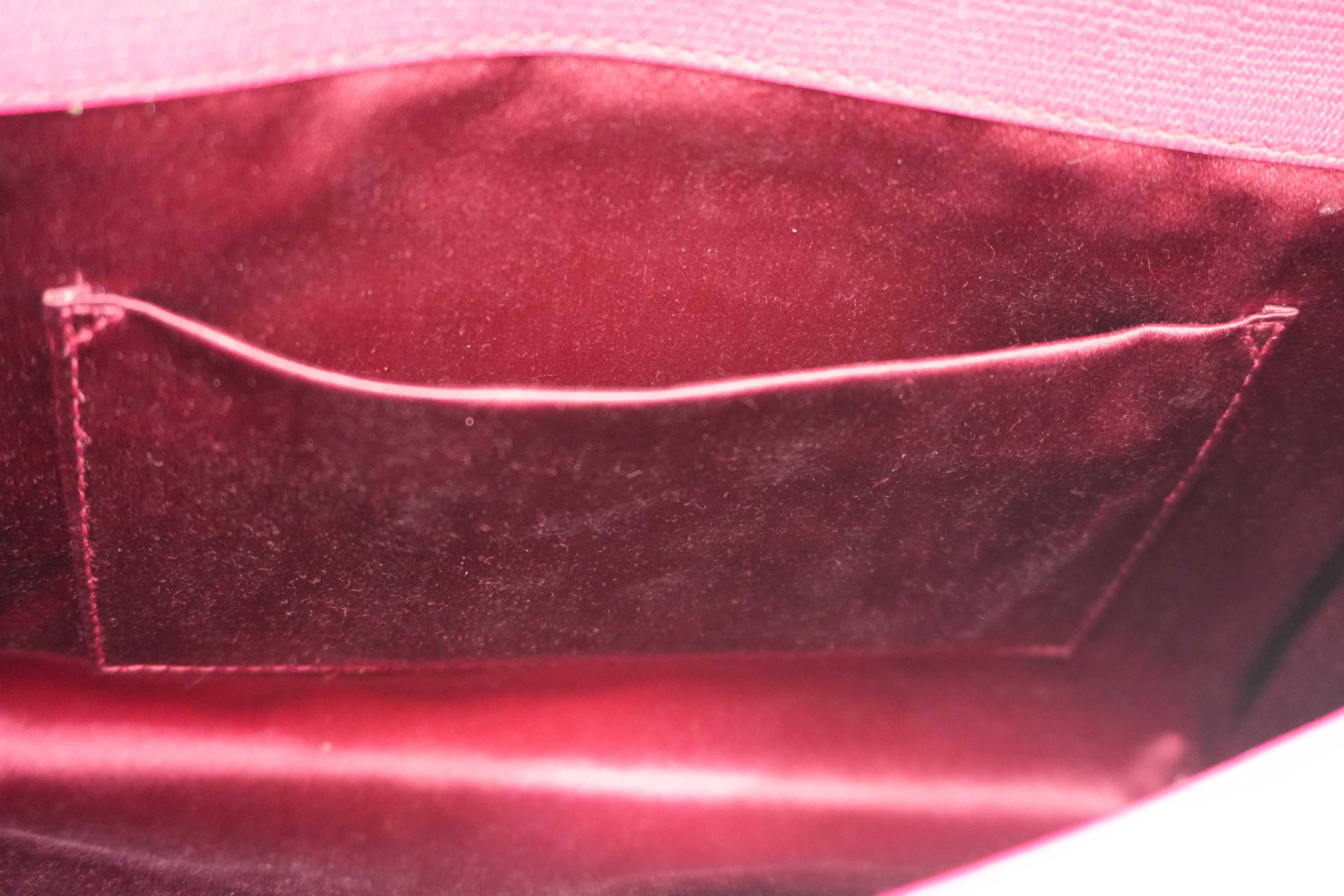 Pre-owned Saint-Laurent Leather Clutch Bag Pink