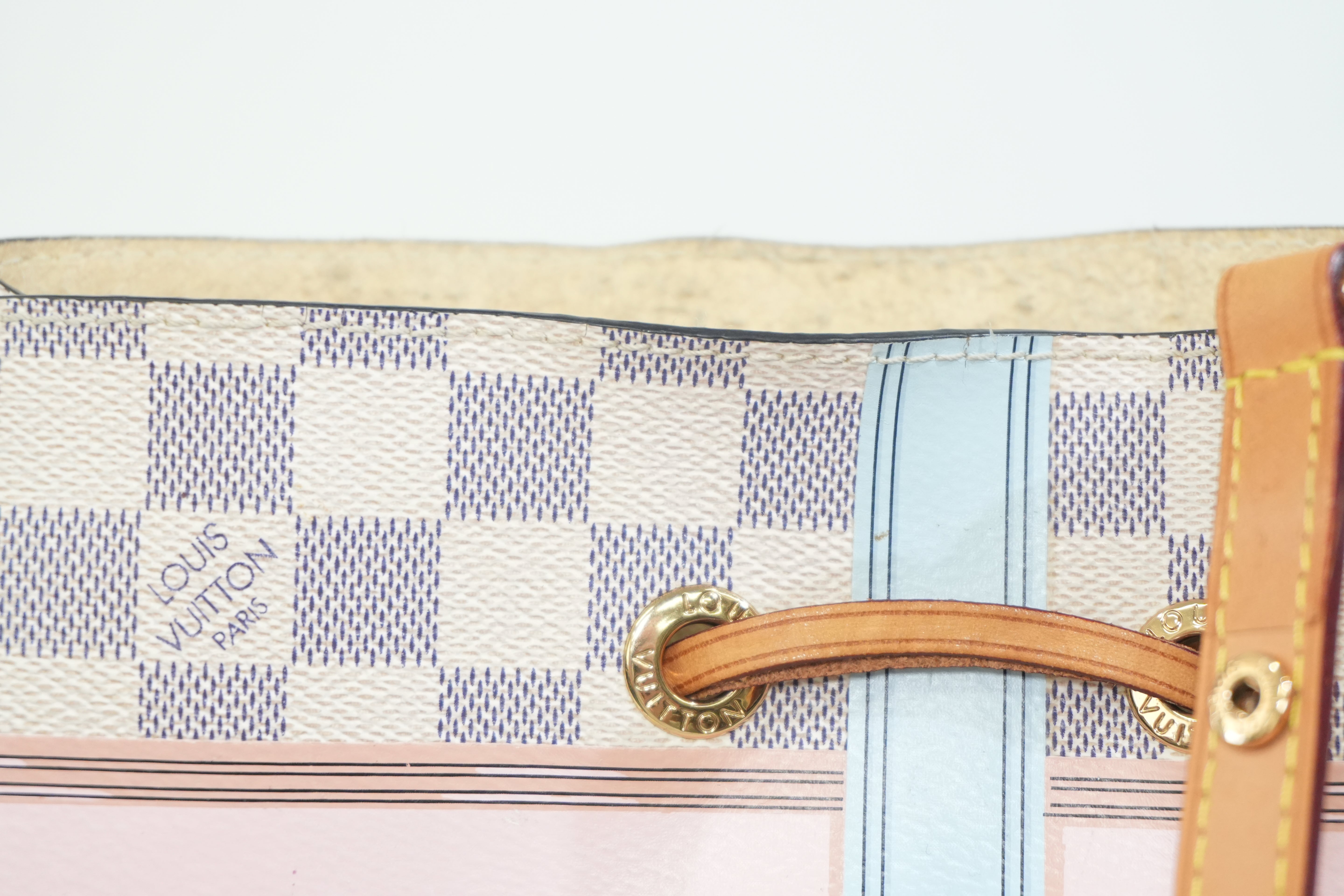 Pre-owned Louis Vuitton Damier Azur Summer Trunk Collection Neo Noe Shoulder Bag