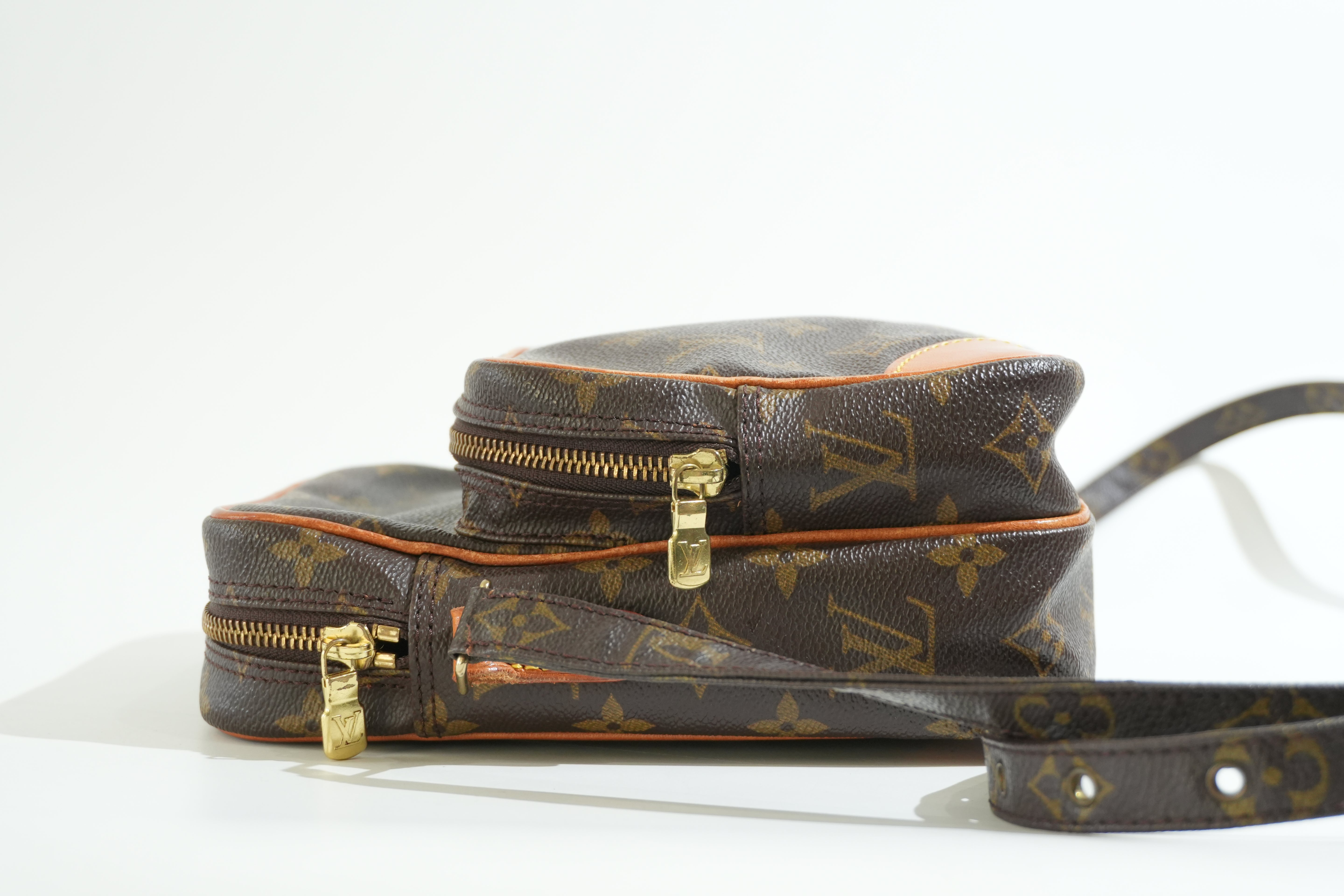 Pre-owned Louis Vuitton Monogram Amazon Crossbody Bag