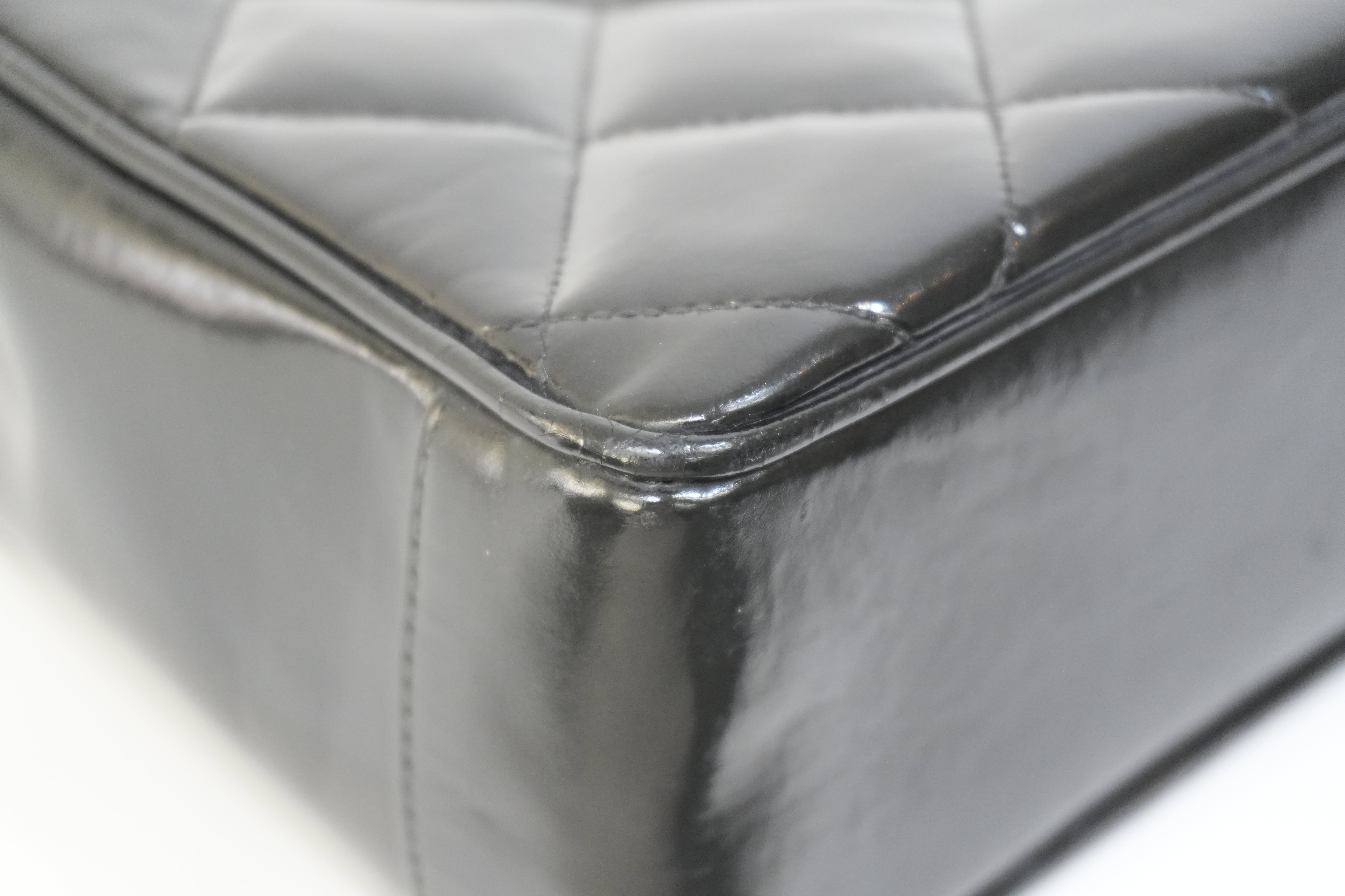 Pre-owned Chanel Patent Lambskin Leather Quilted Tote Bag Black