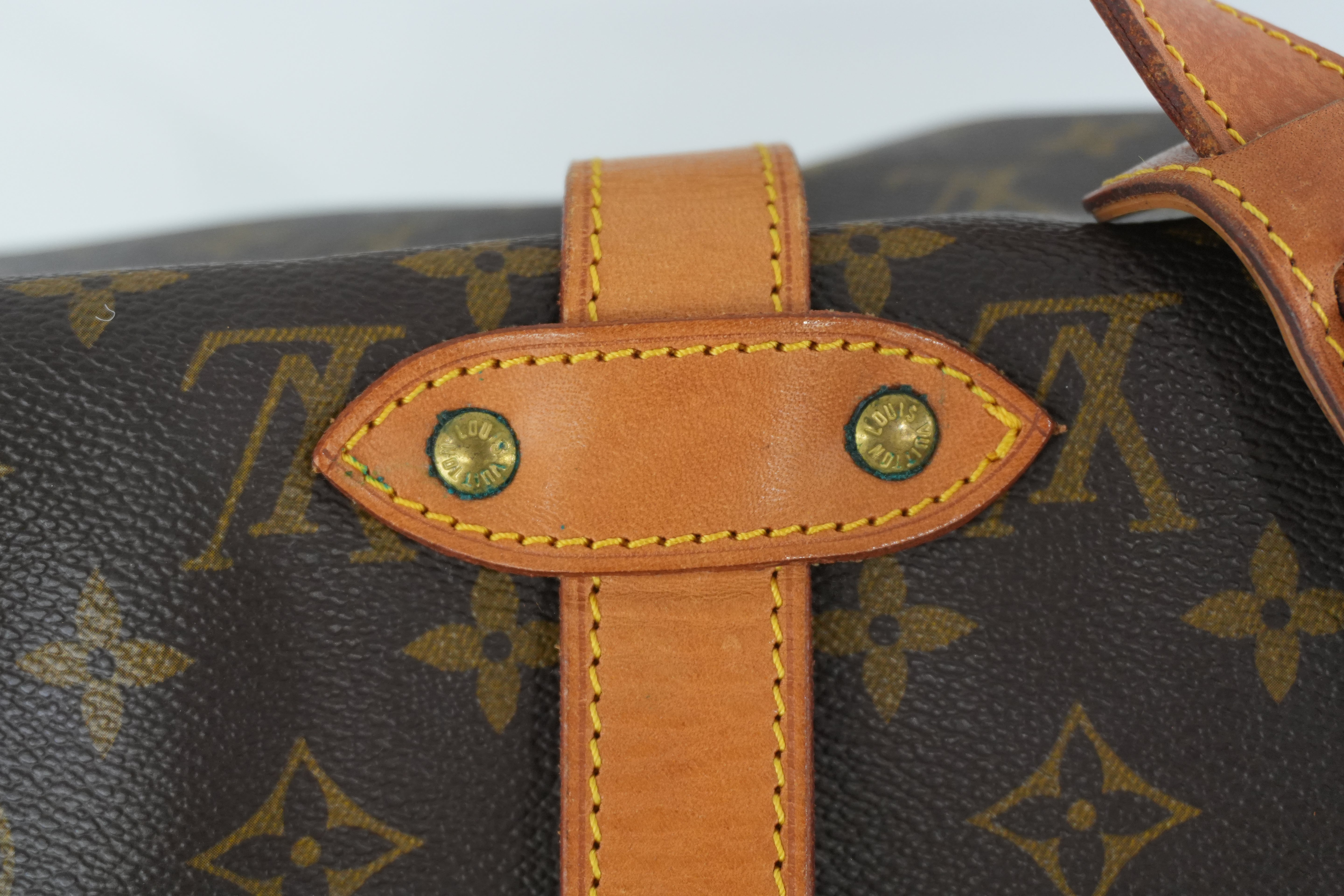 Louis Vuitton Monogram Saumur 35 Shoulder Bag Used