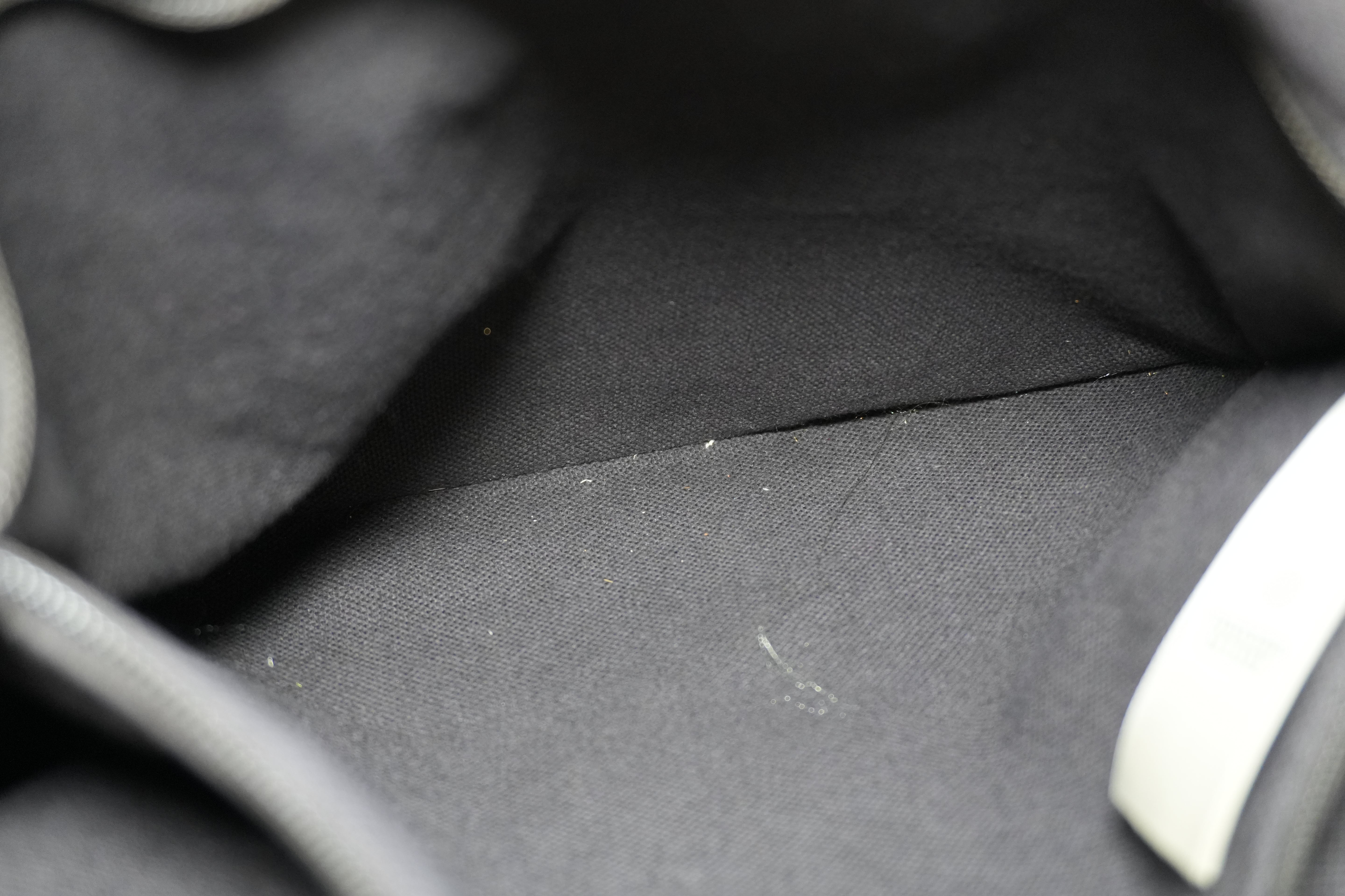 Pre-owned Burberry Haymarket Check Golderton Tote Bag Beige