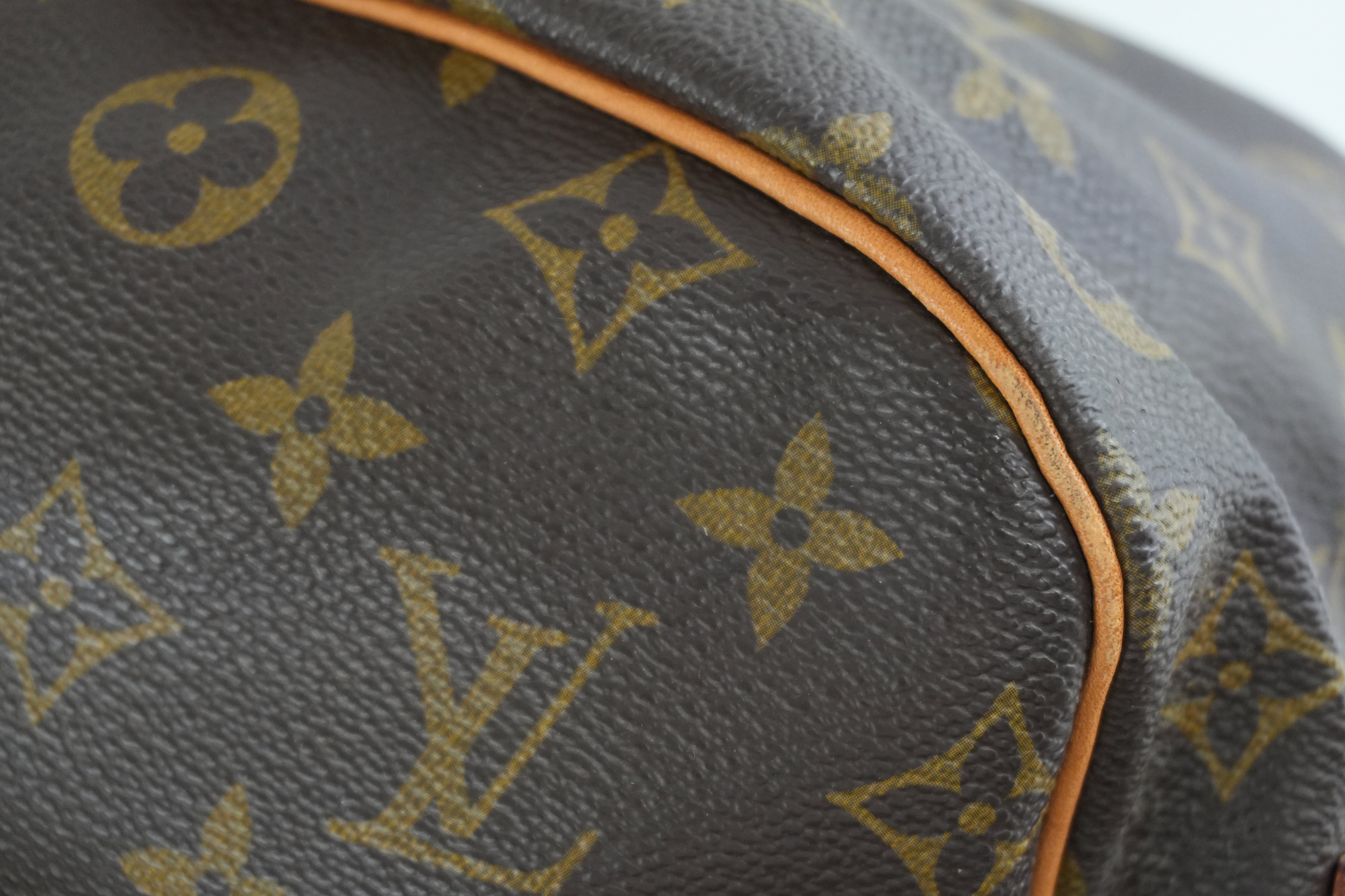 Louis Vuitton Monogram Saumur 35 Shoulder Bag Used