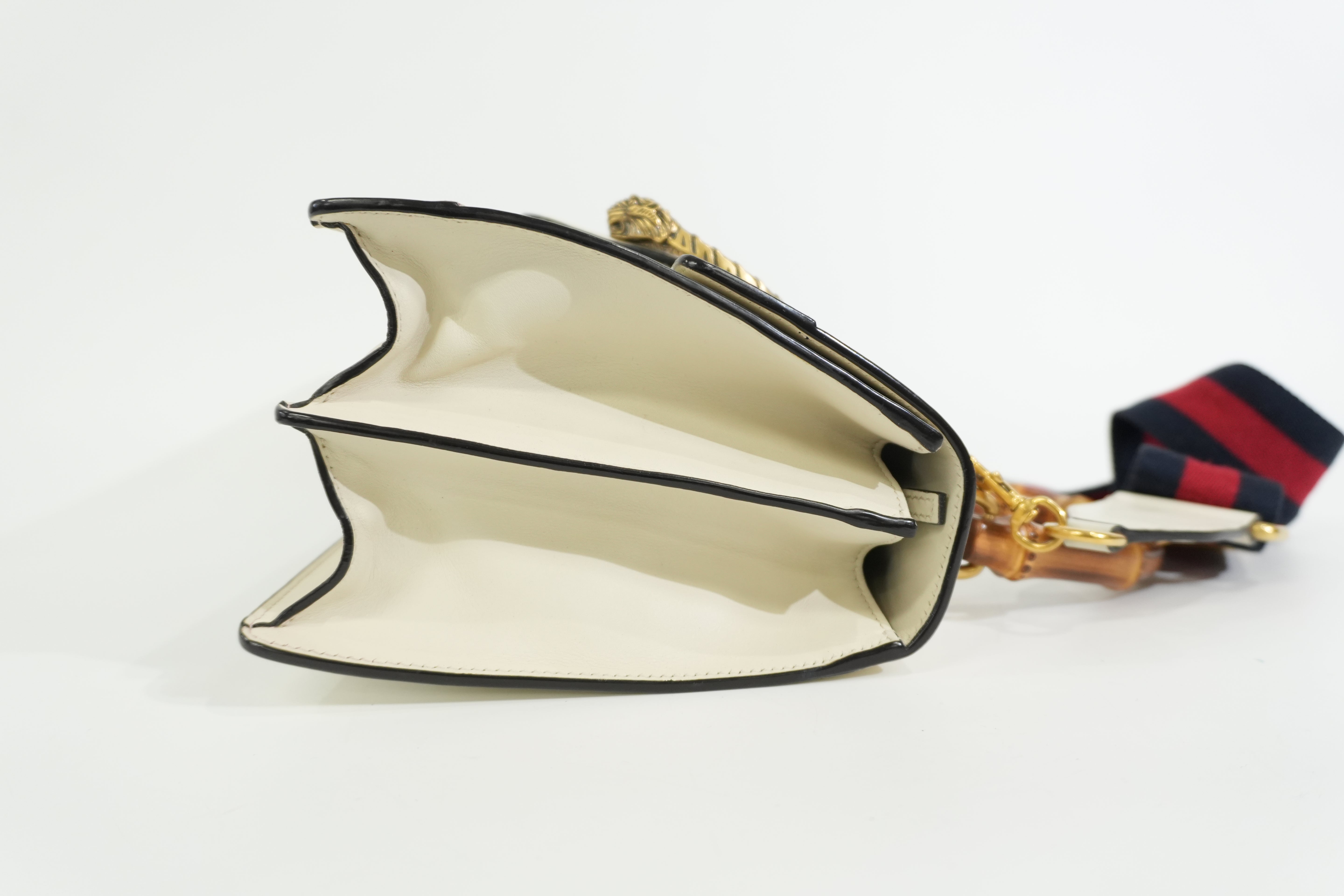 Pre-owned Gucci Two Way Dionysus Bamboo Shoulder Bag White