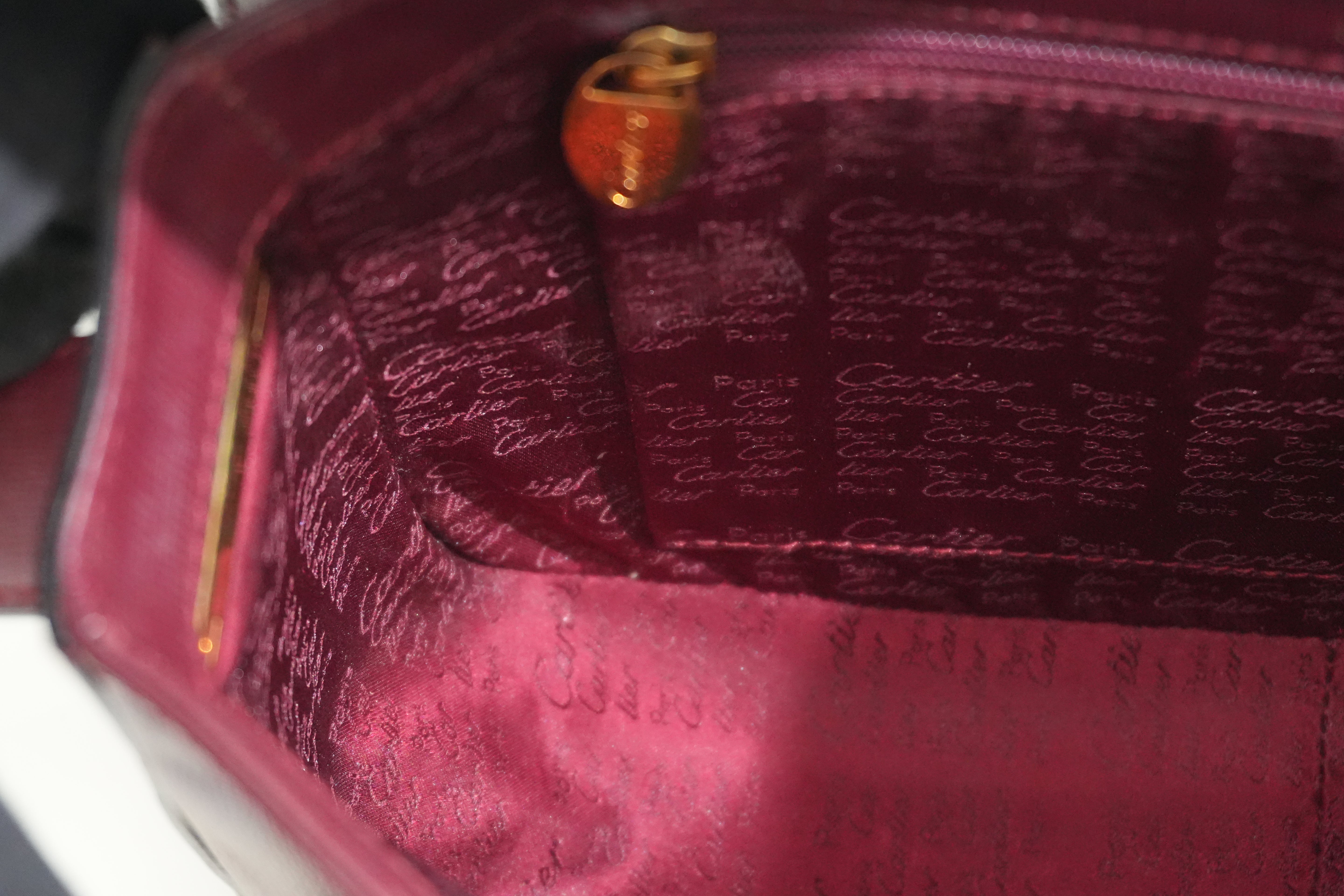 Pre-owned Cartier Must De Cartier Crossbody Bag Burgundy