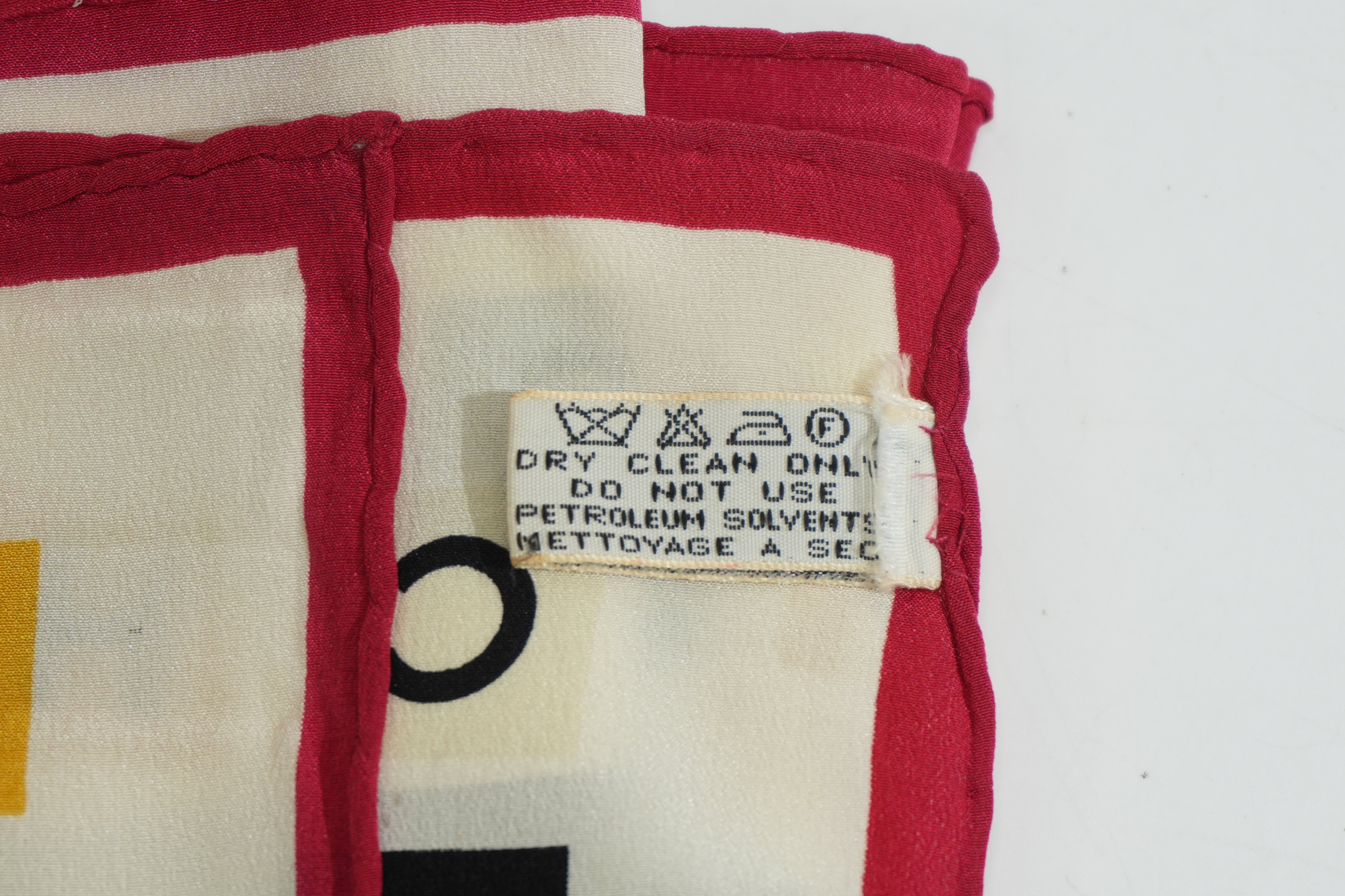 Pre-owned Chanel Scarf Multicolor