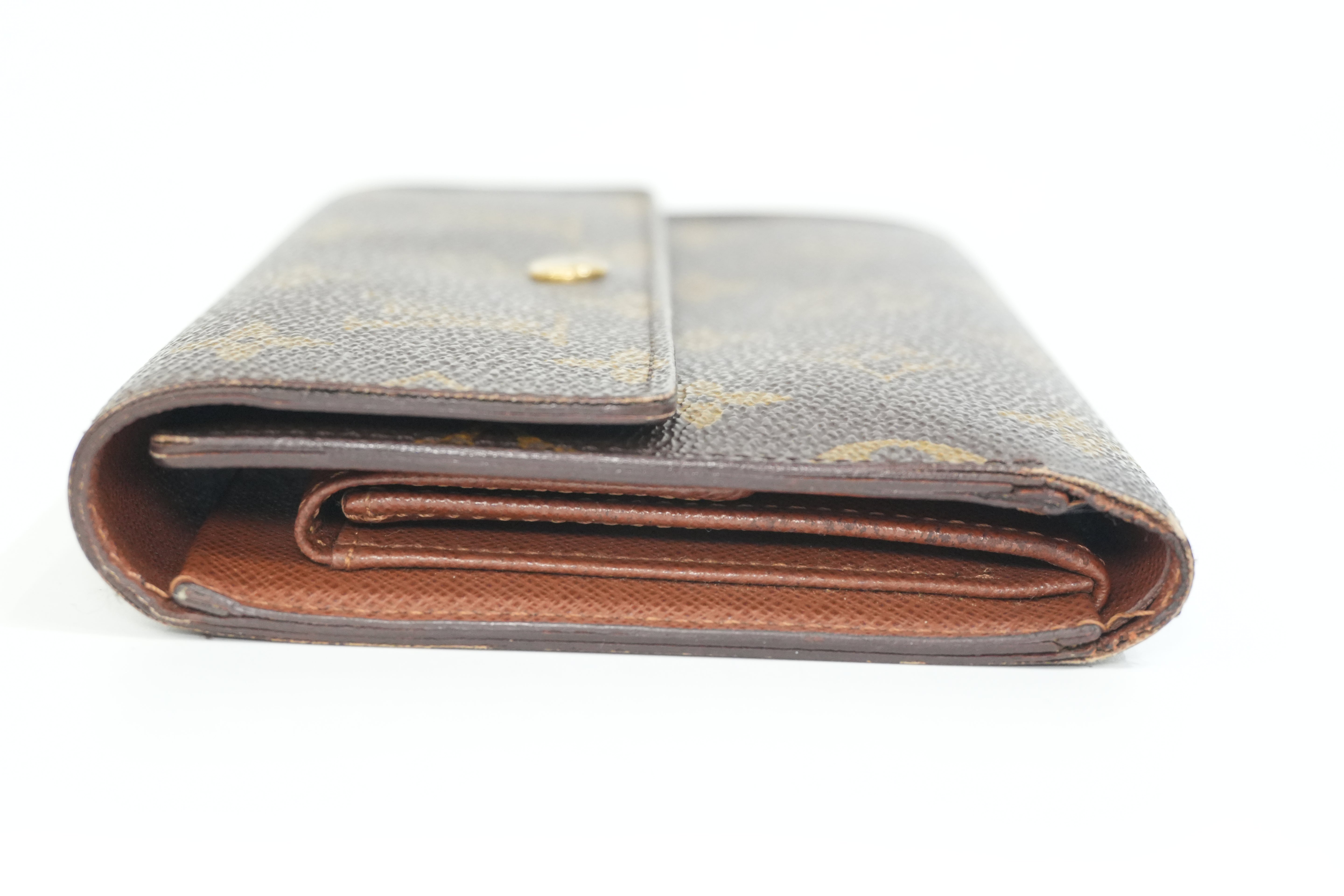 Pre-owned Louis Vuitton Monogram Short Wallet