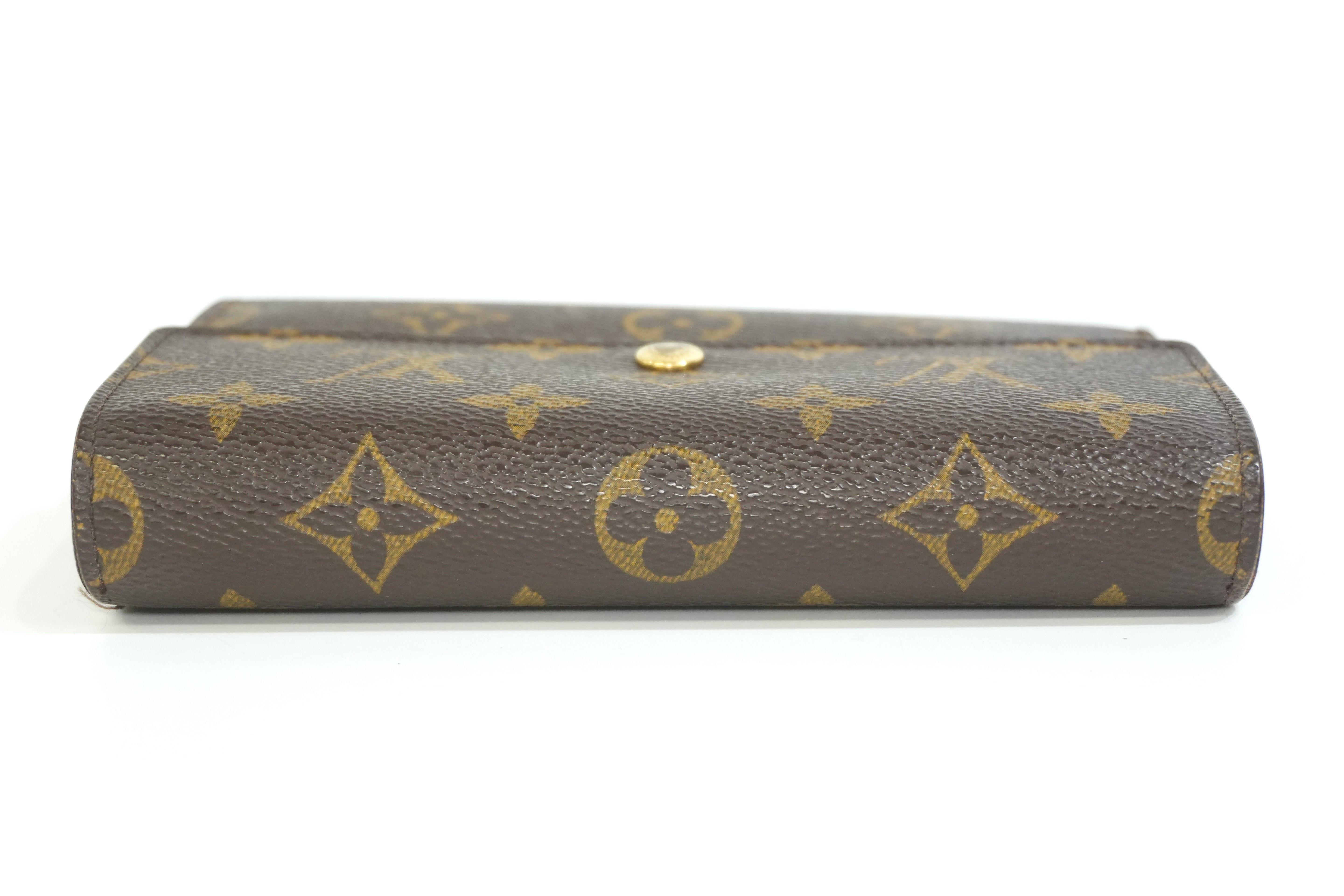 Pre-owned Louis Vuitton Monogram Short Wallet