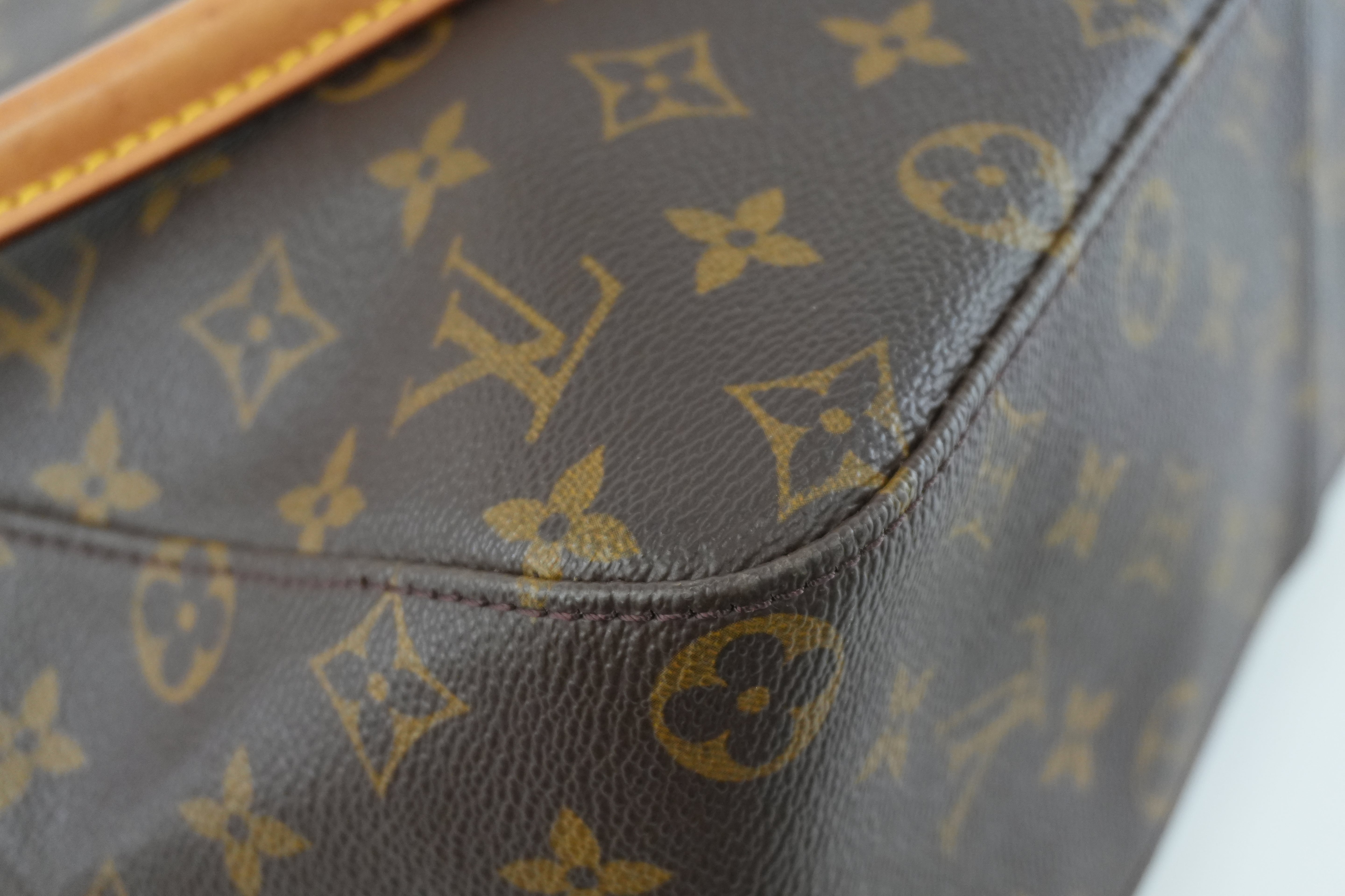 Pre-owned Louis Vuitton Monogram Looping GM Shoulder Bag
