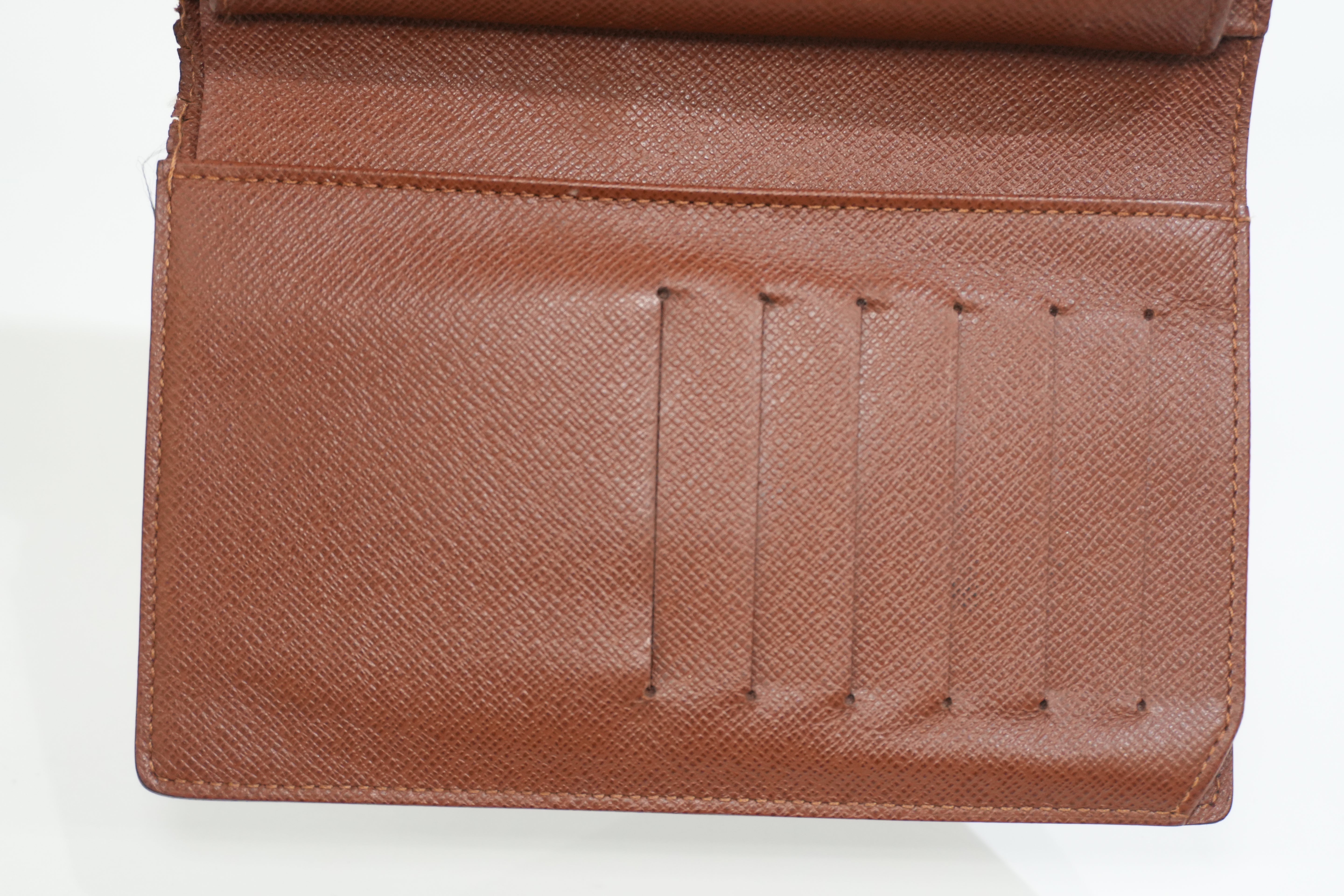 Pre-owned Louis Vuitton Monogram Short Wallet