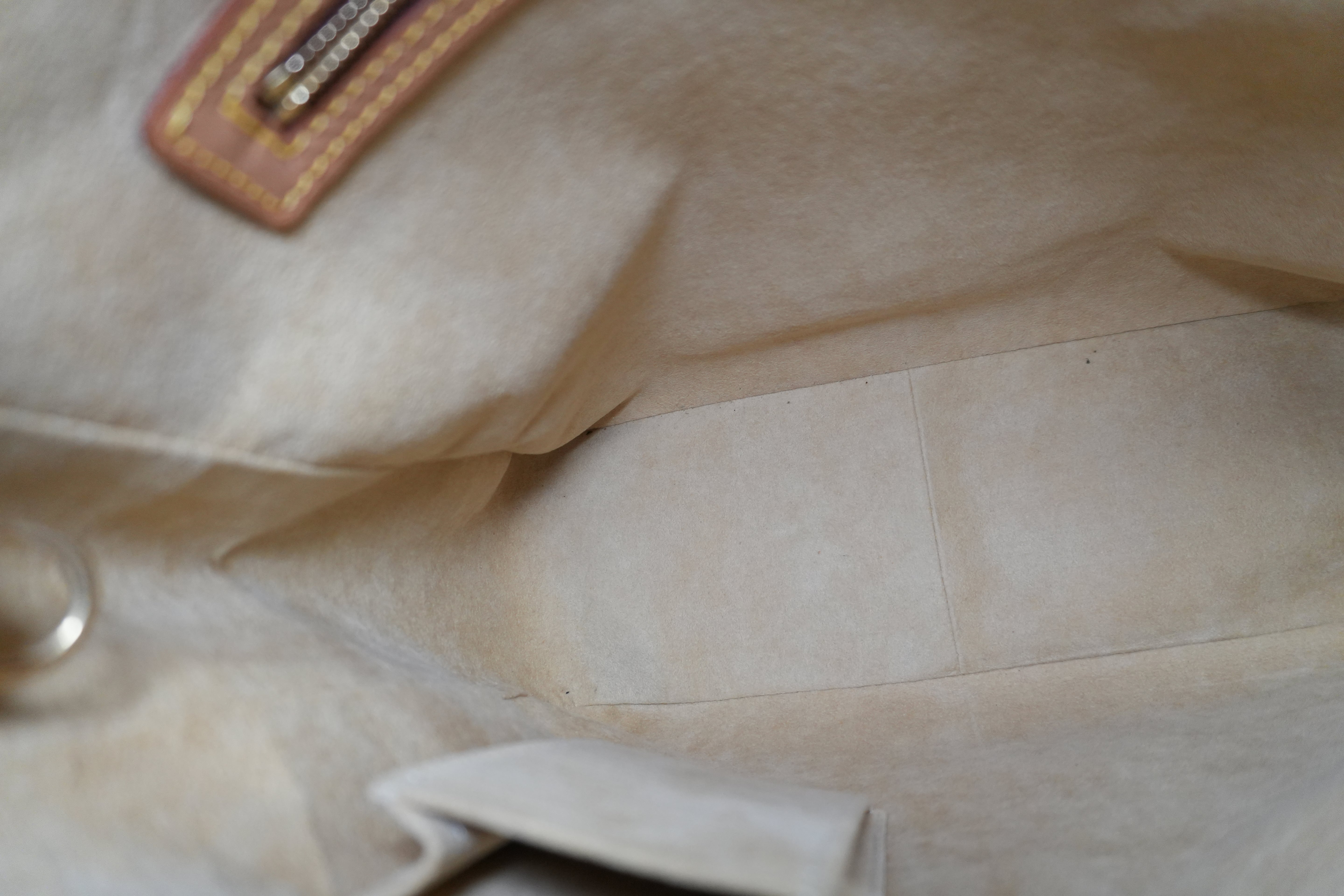 Pre-owned Louis Vuitton Monogram Looping GM Shoulder Bag