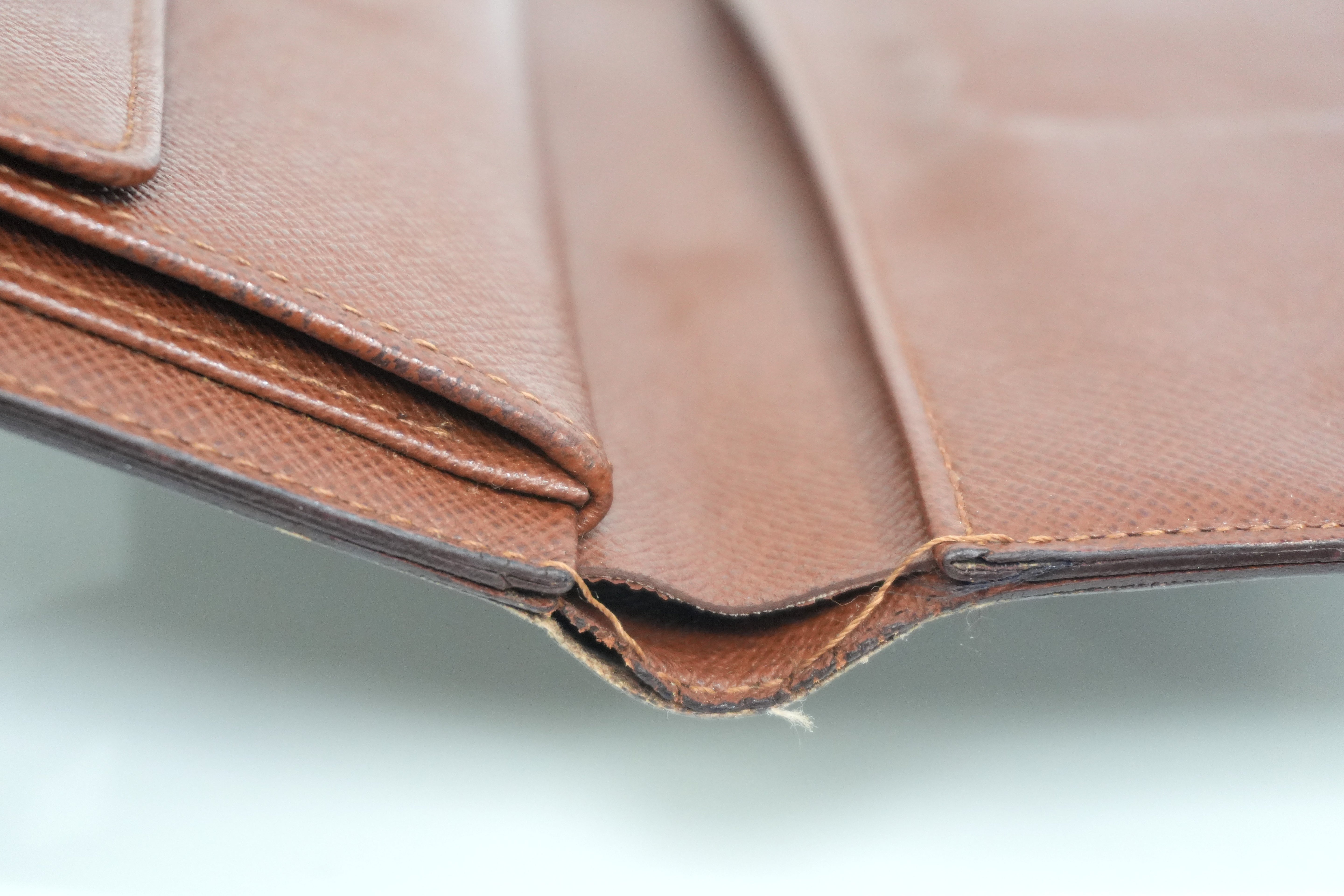 Pre-owned Louis Vuitton Monogram Short Wallet