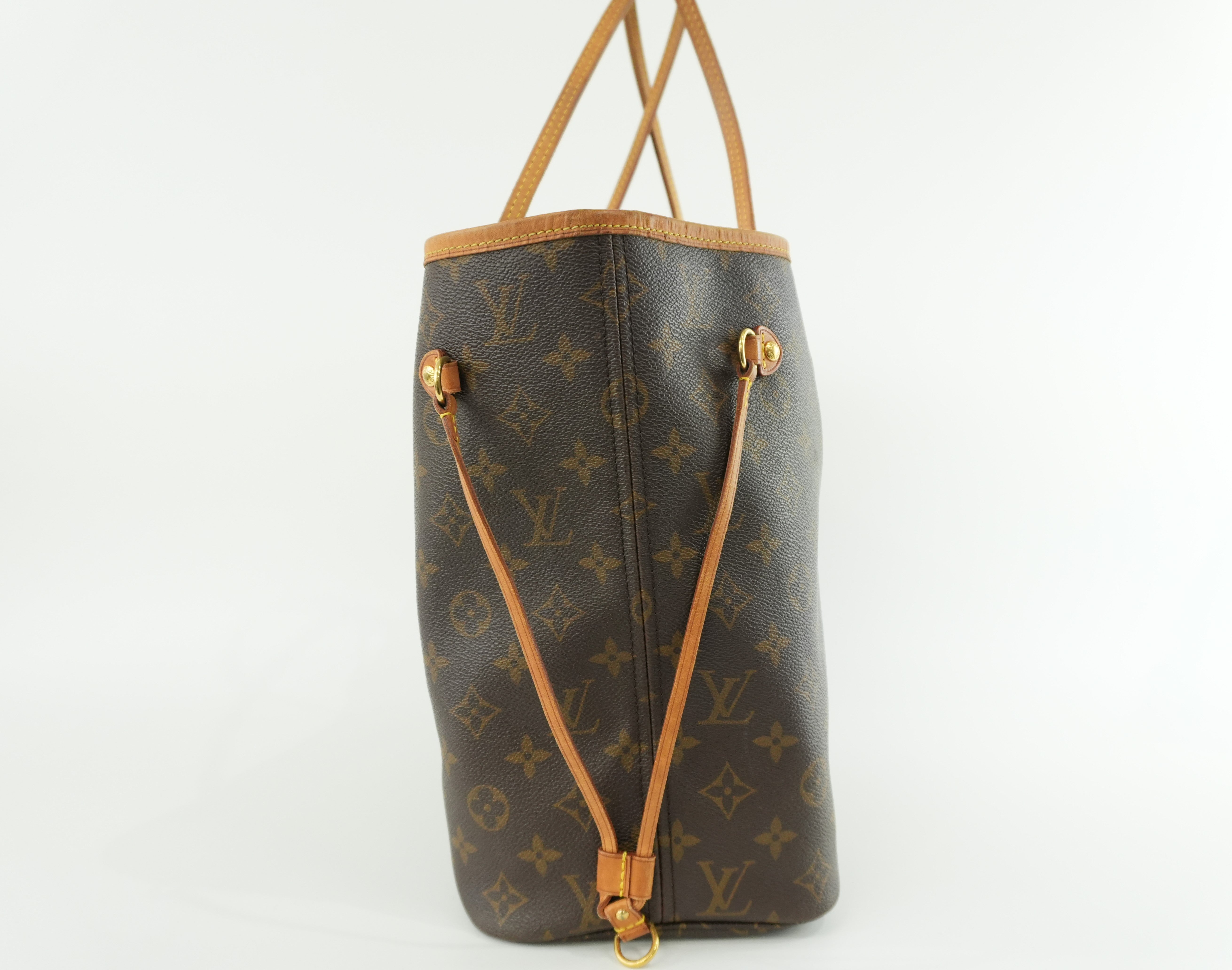 Louis Vuitton Neverfull MM Shoulder Tote Bag Used
