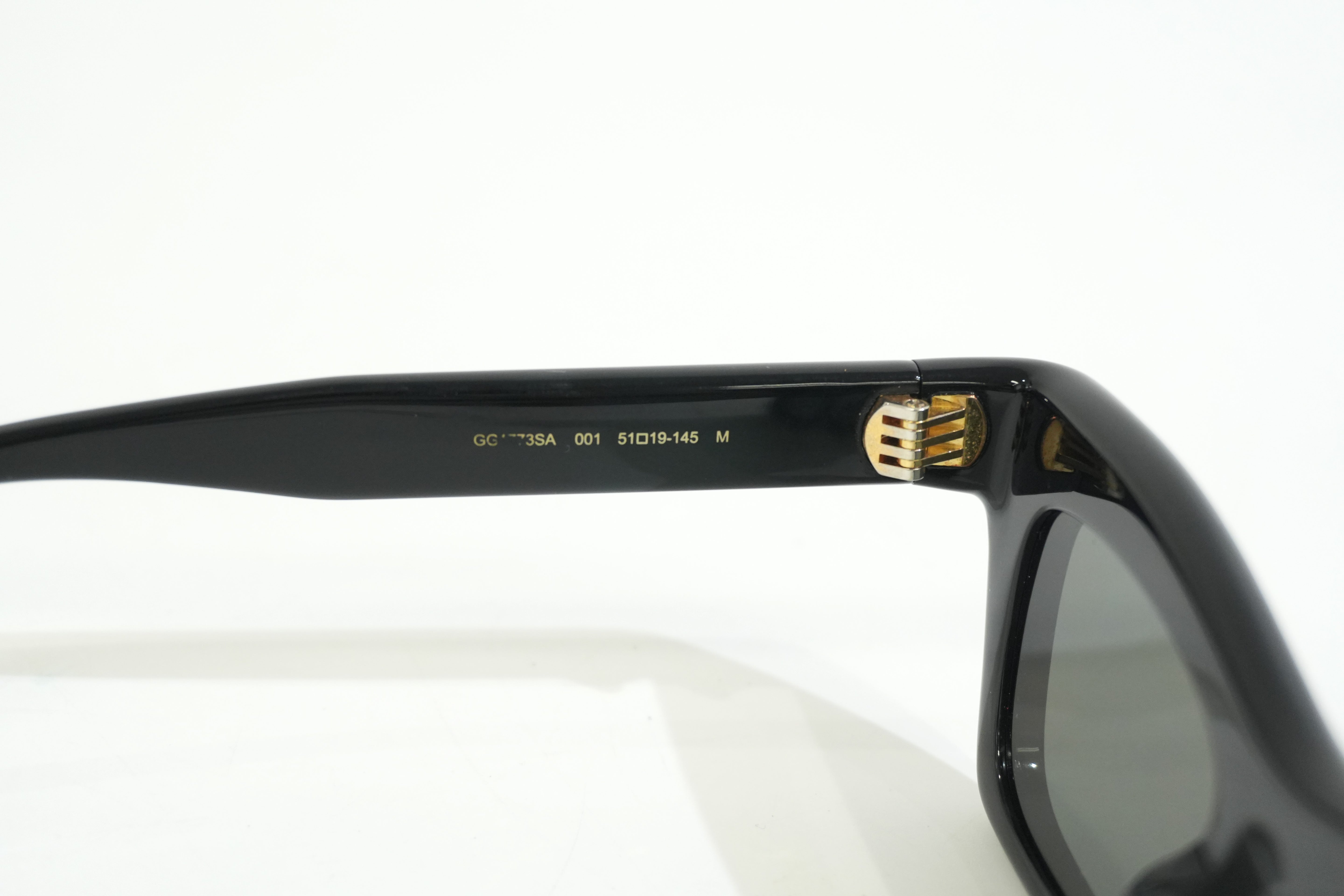 Pre-owned Gucci Cat Eye Sunglasses Black