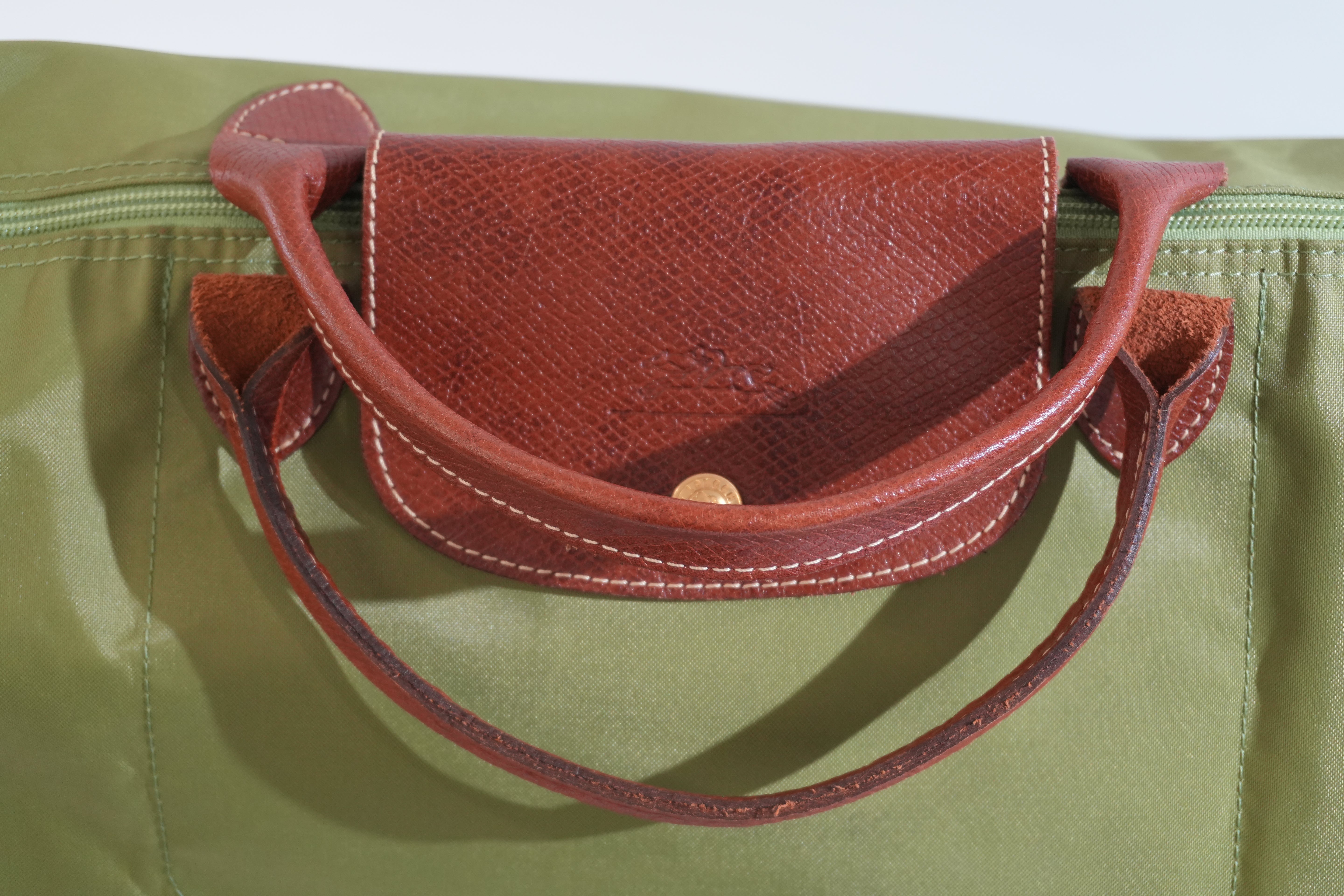 Pre-owned Longchamp Short Handle Handbag Light Green
