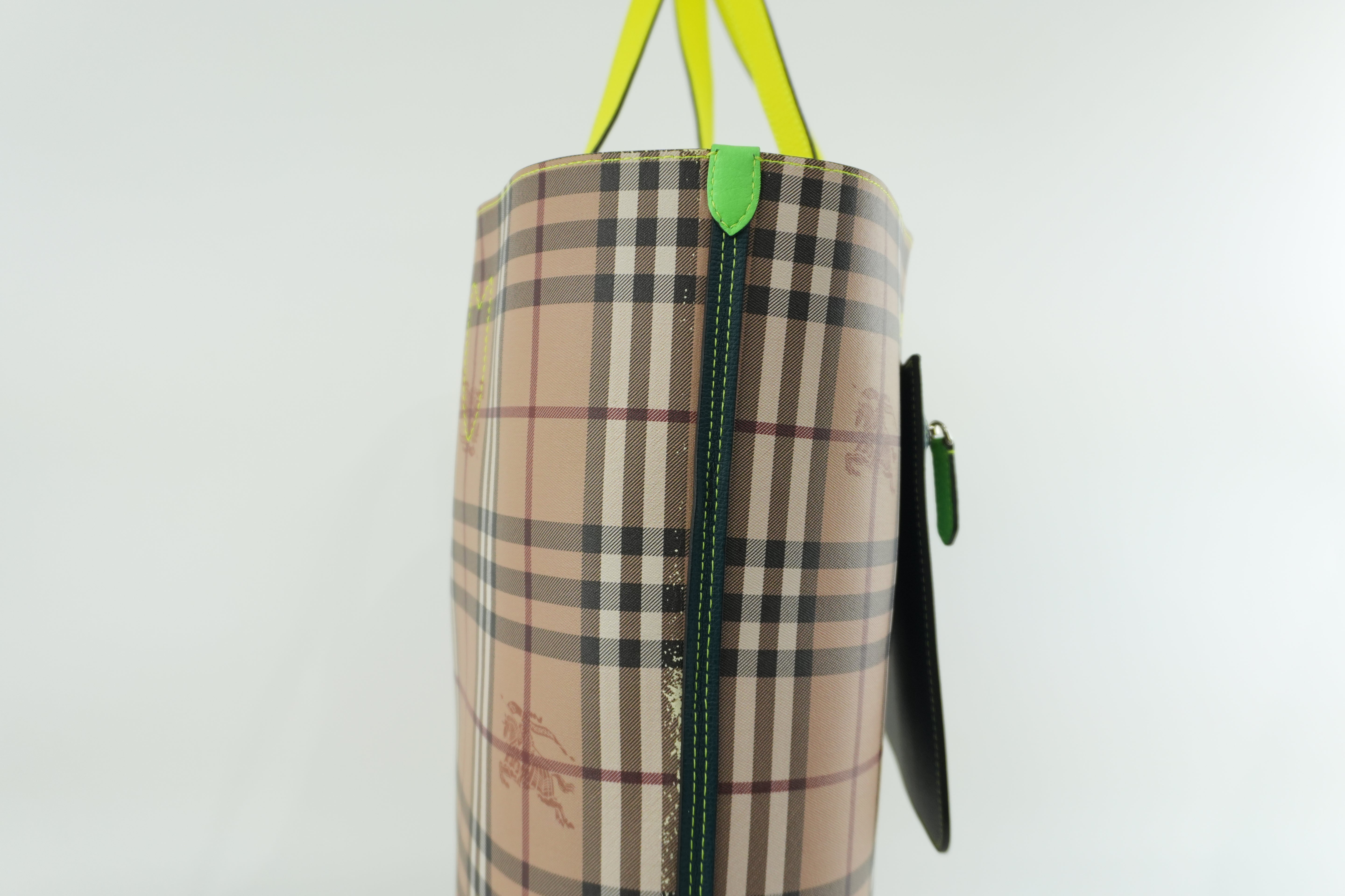 Burberry Reversible Tote Bag Brown and Green Used