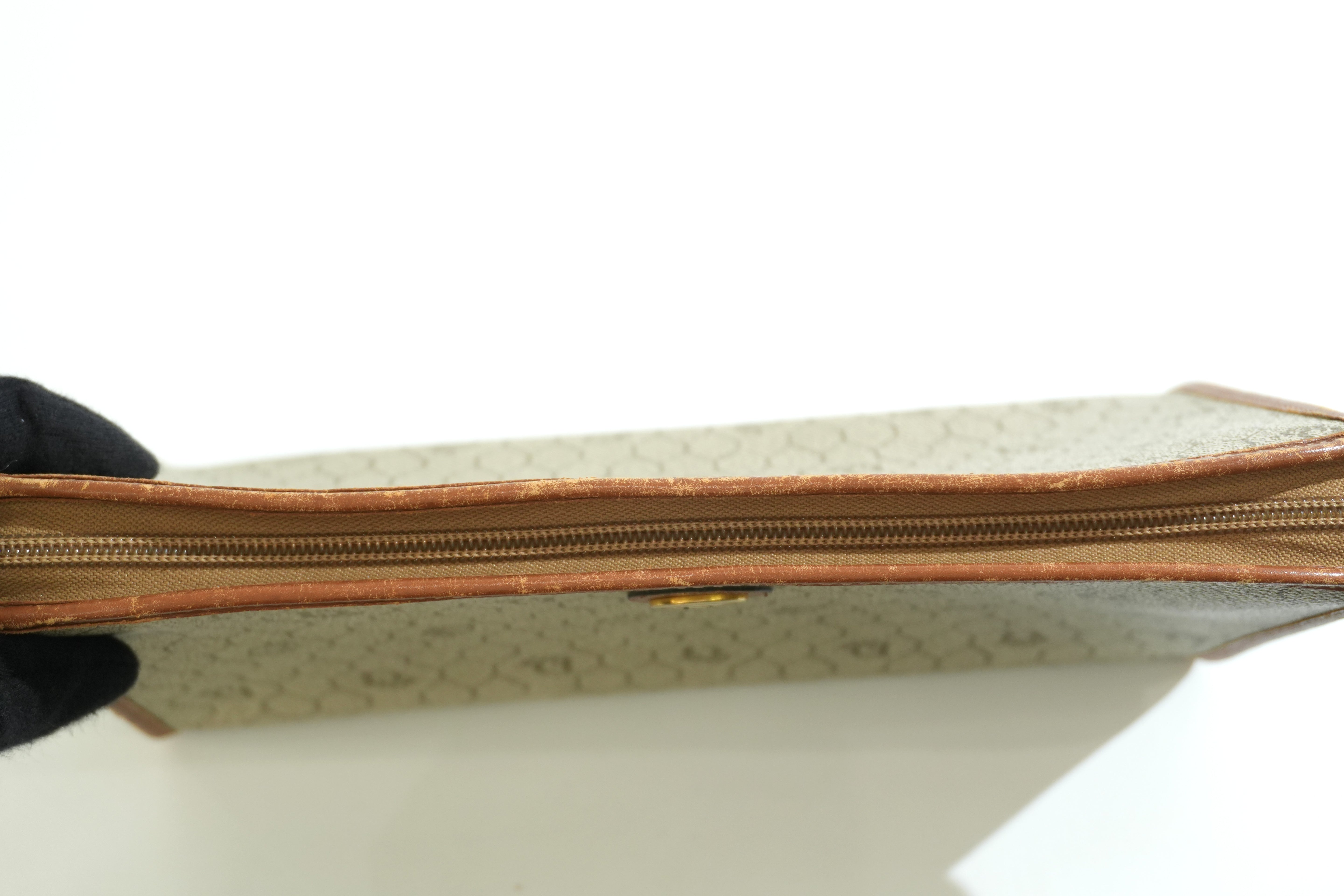 Pre-owned Dior Honeycomb Clutch Bag Brown