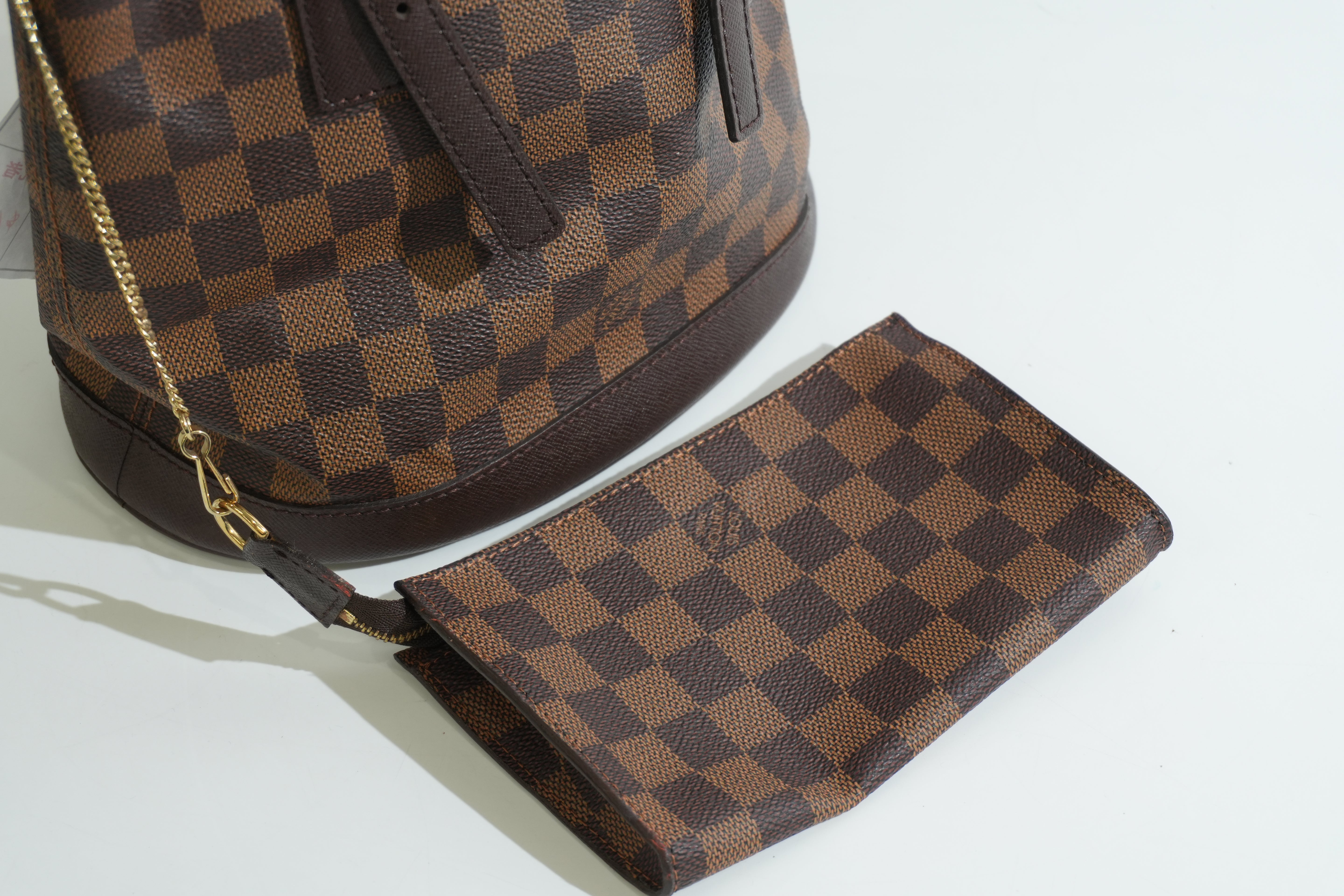 Pre-owned Louis Vuitton Damier Ebene Marais Bucket Bag