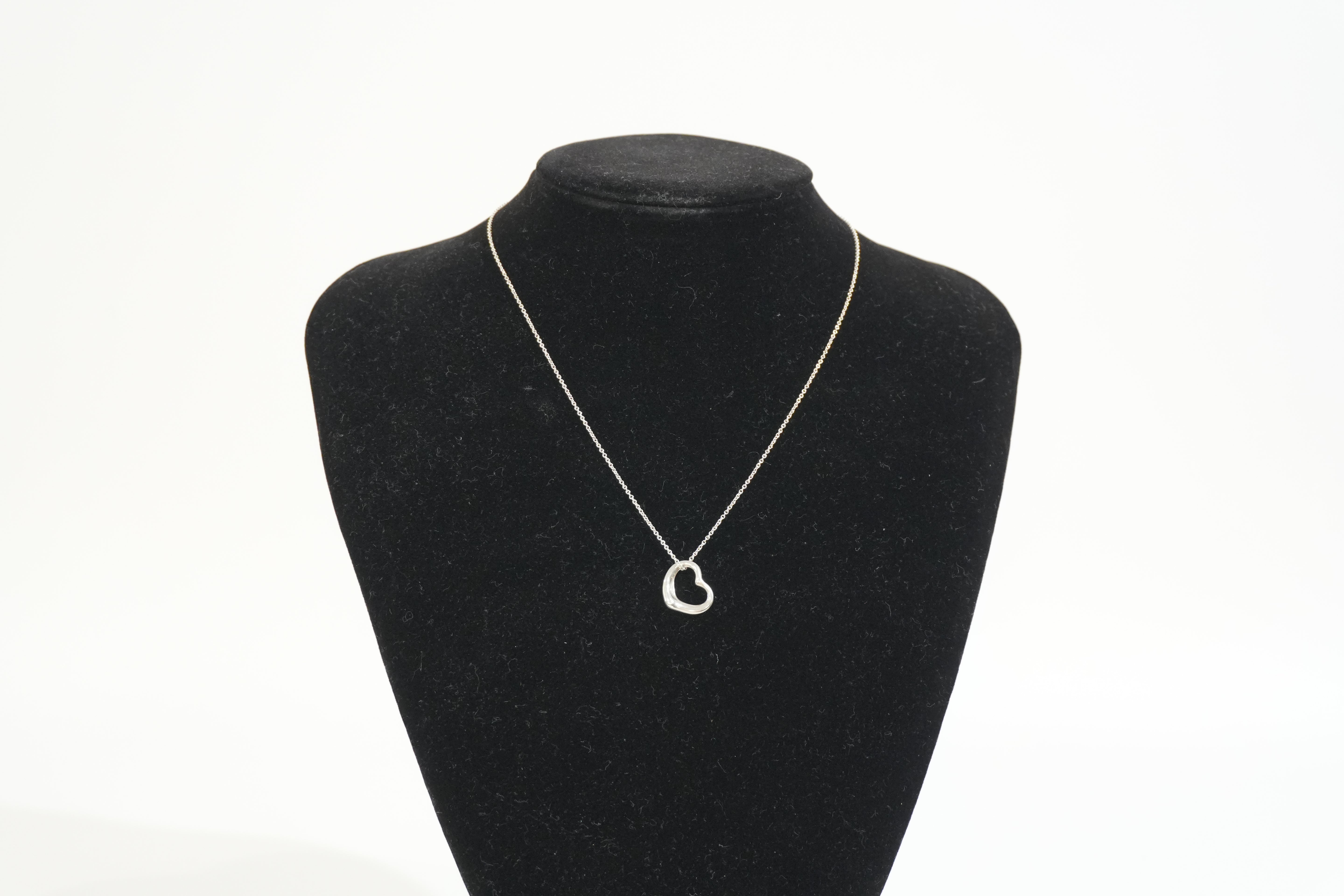 Pre-owned Tiffany & Co. Open Heart Pendant Necklace Silver tone