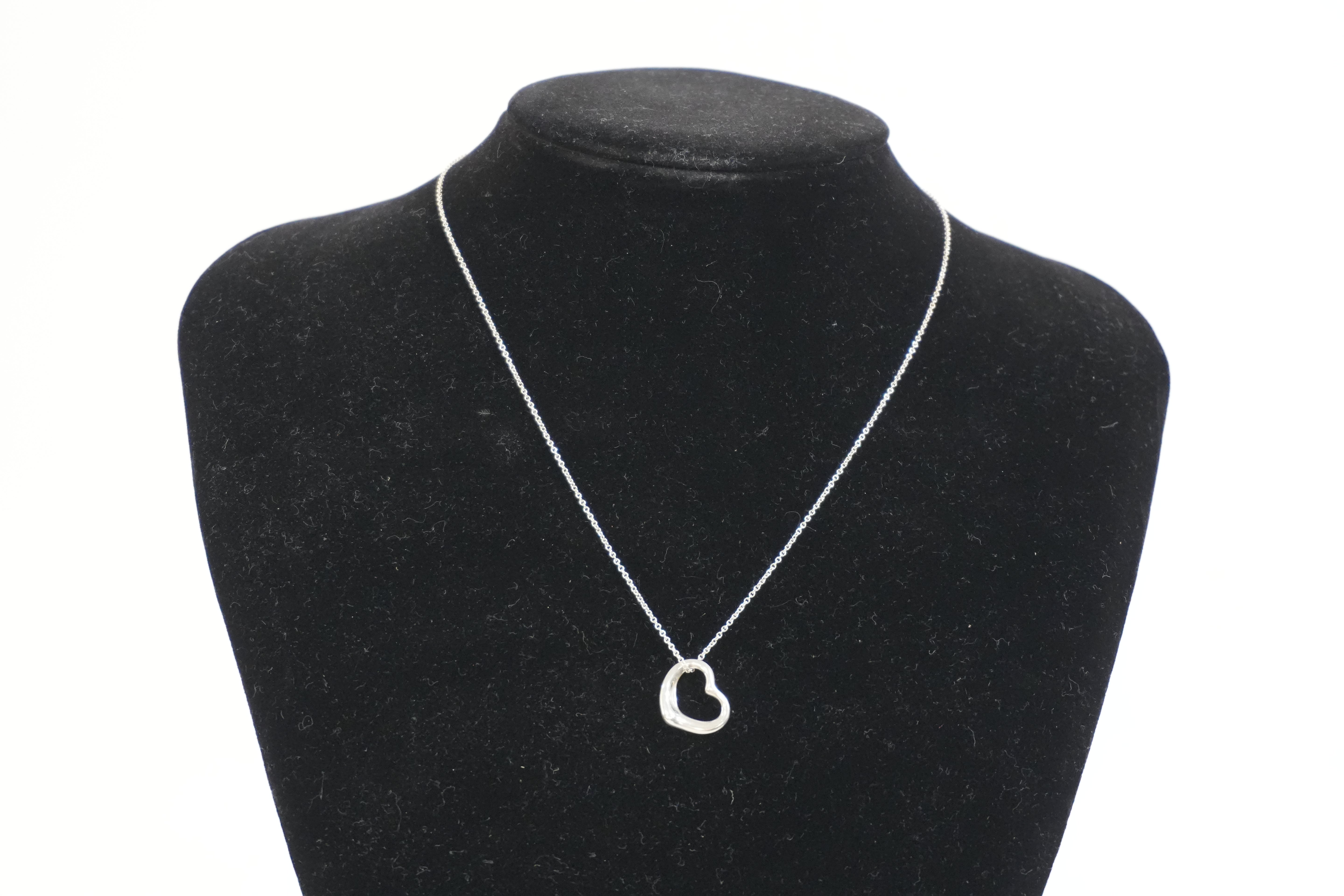 Pre-owned Tiffany & Co. Open Heart Pendant Necklace Silver tone